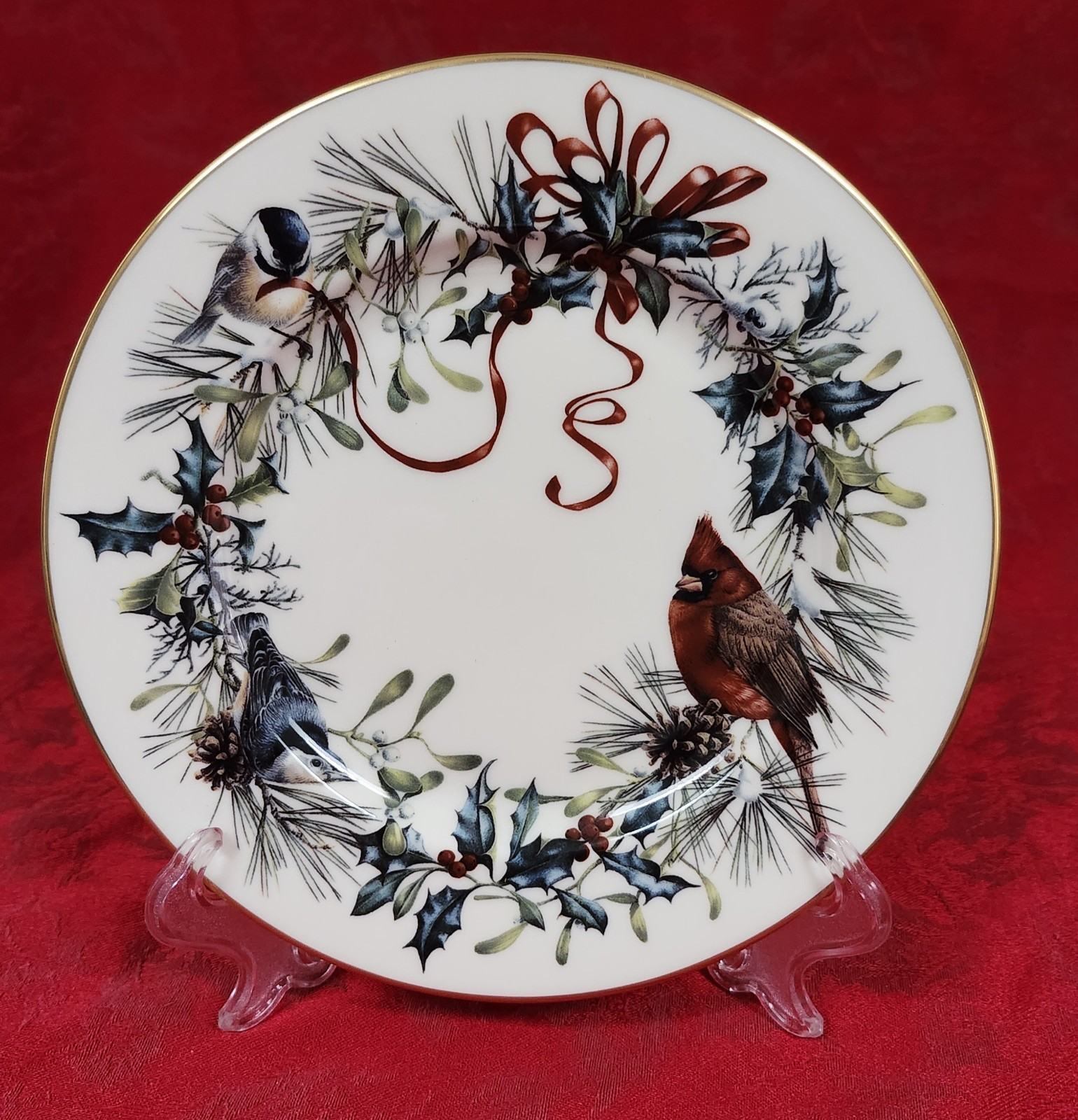 Lot of 4 Lenox Winter Greetings Salad Plates 8\