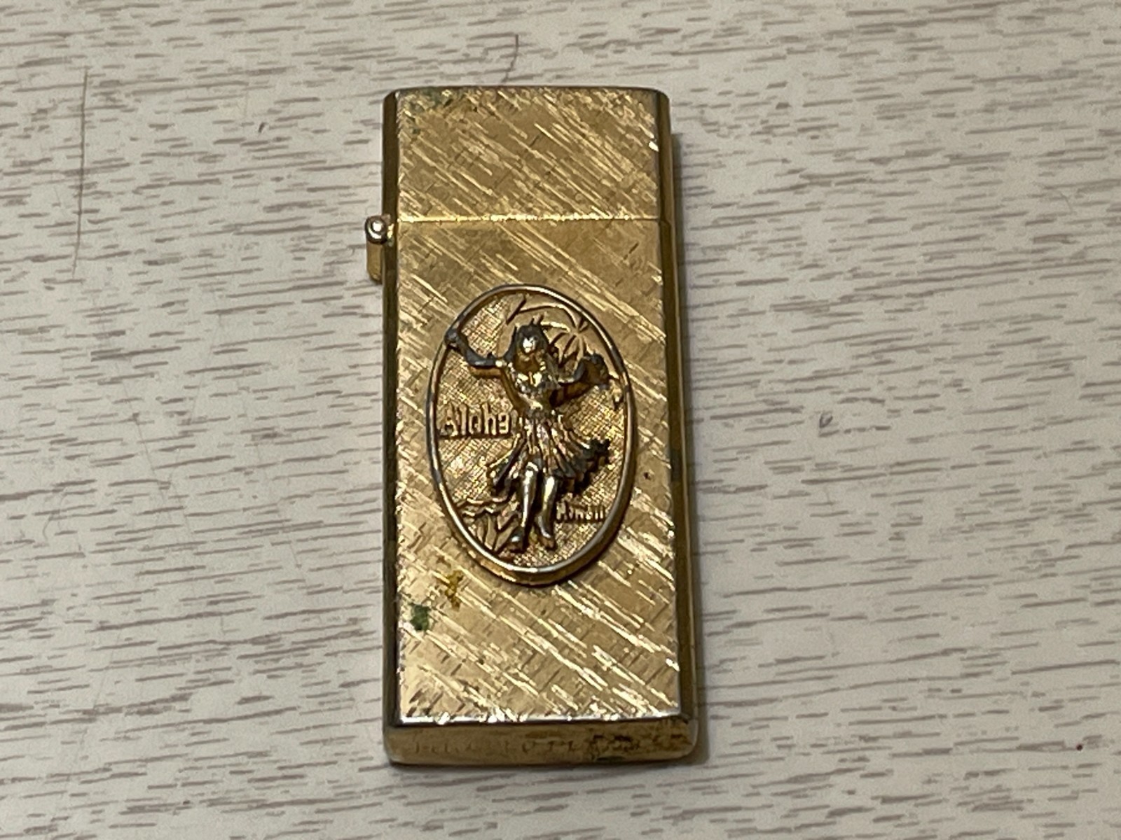Vintage RARE Polynesian Tiki From Hawaii 14k Gold Plated Slim Lighter Vintage RARE Polynesian Tiki From Hawaii 14k Gold Plated Slim Lighter