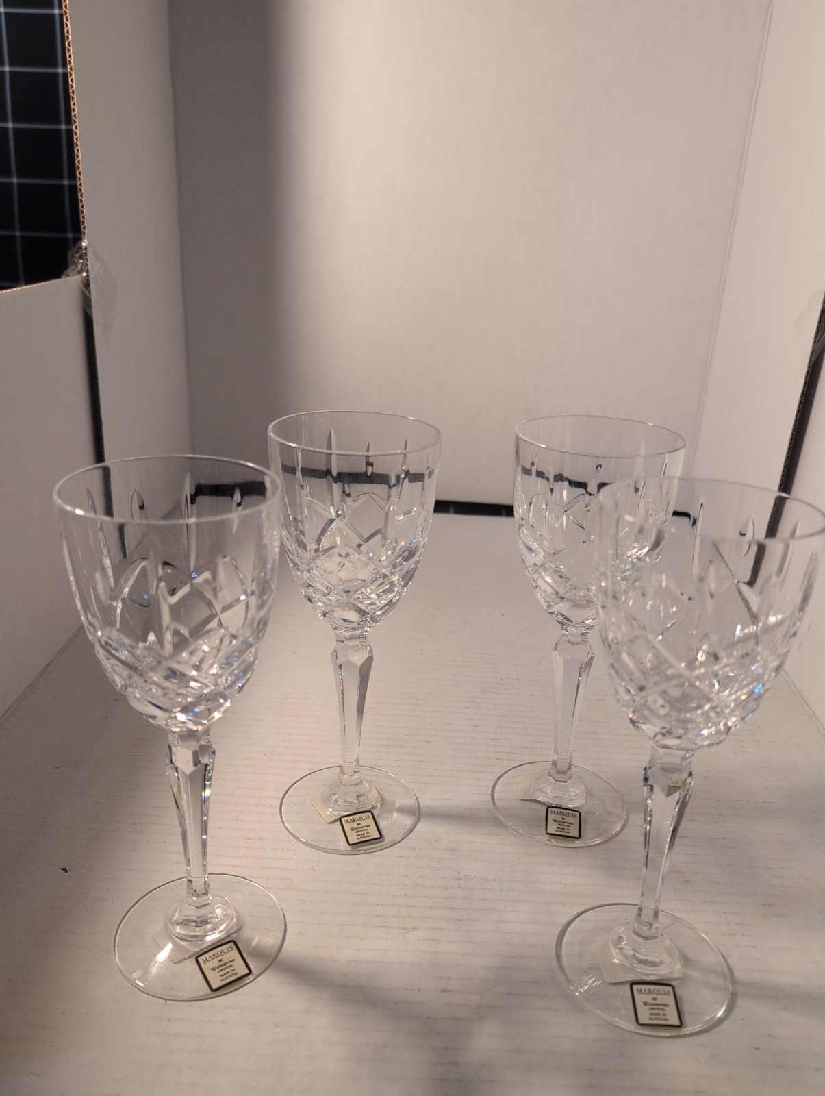 Marquis Waterford Chelsea Crystal Set of 4 Wine Glasses NWT Marquis Waterford Chelsea Crystal Set of 4 Wine Glasses NWT