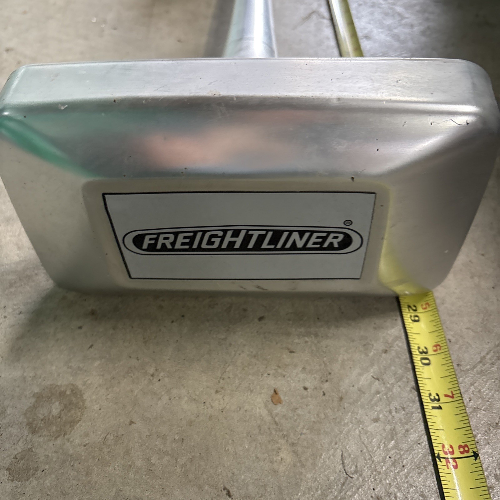 OEM Freightliner Semi Truck 29