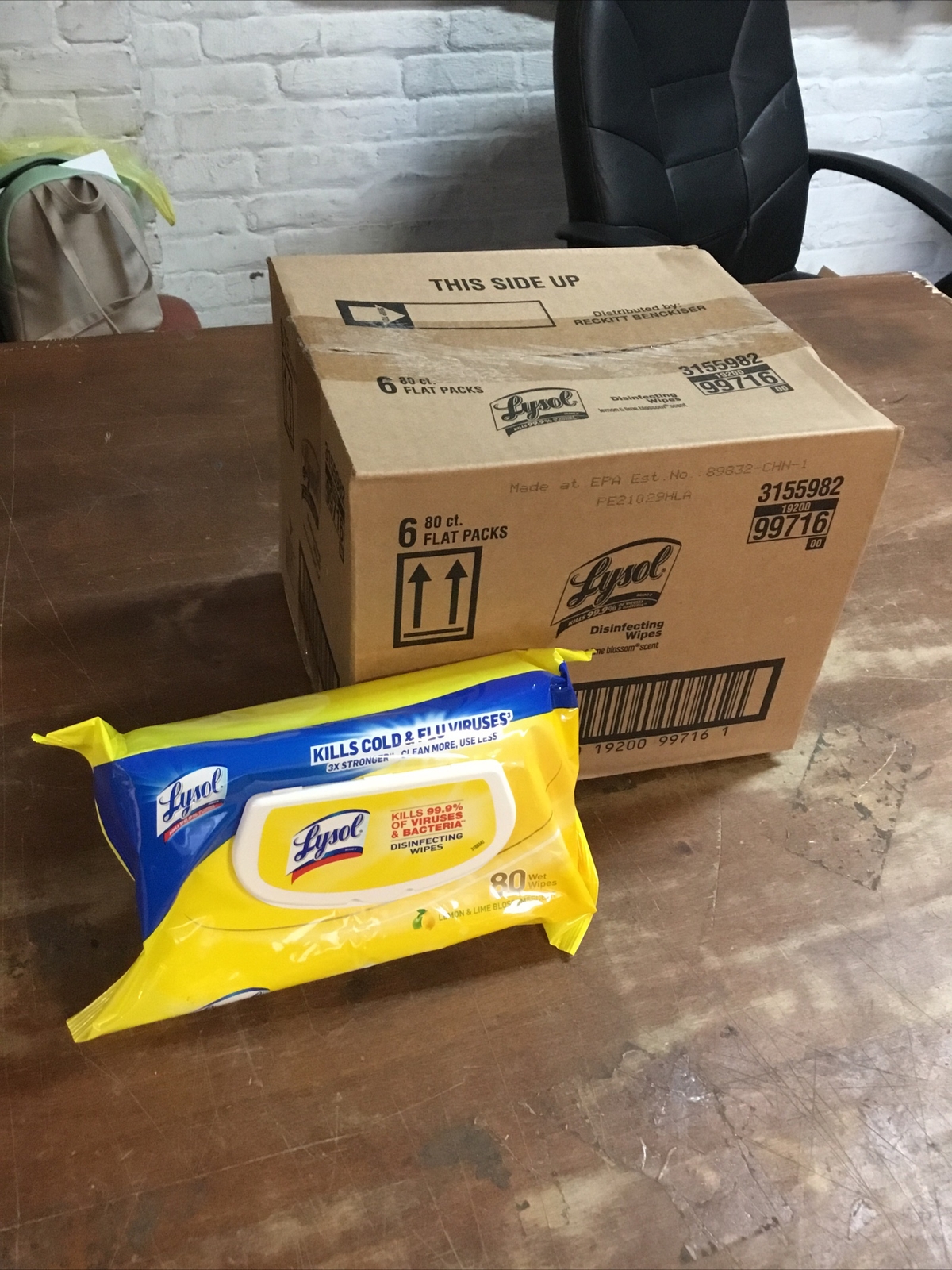 Lot Of (6) 80ct Packs Of Lysol Lemon & Lime Blossem Scent Disinfecting Wipes Lot Of (6) 80ct Packs Of Lysol Lemon & Lime Blossem Scent Disinfecting Wipes