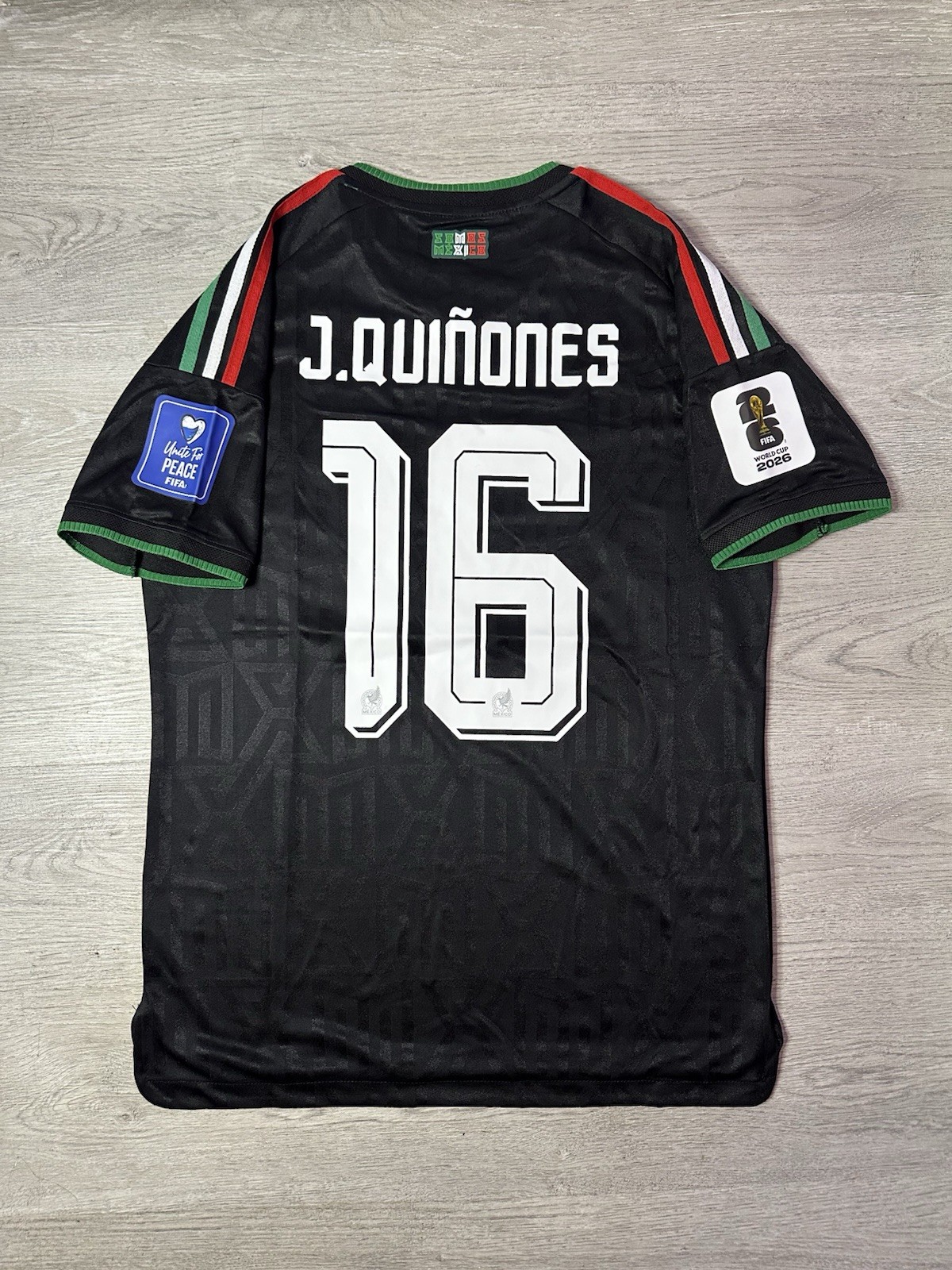 J. QUINONES #16 Mexico 2026 World Cup Third Jersey Size Men\'s Large J. QUINONES #16 Mexico 2026 World Cup Third Jersey Size Men\'s Large