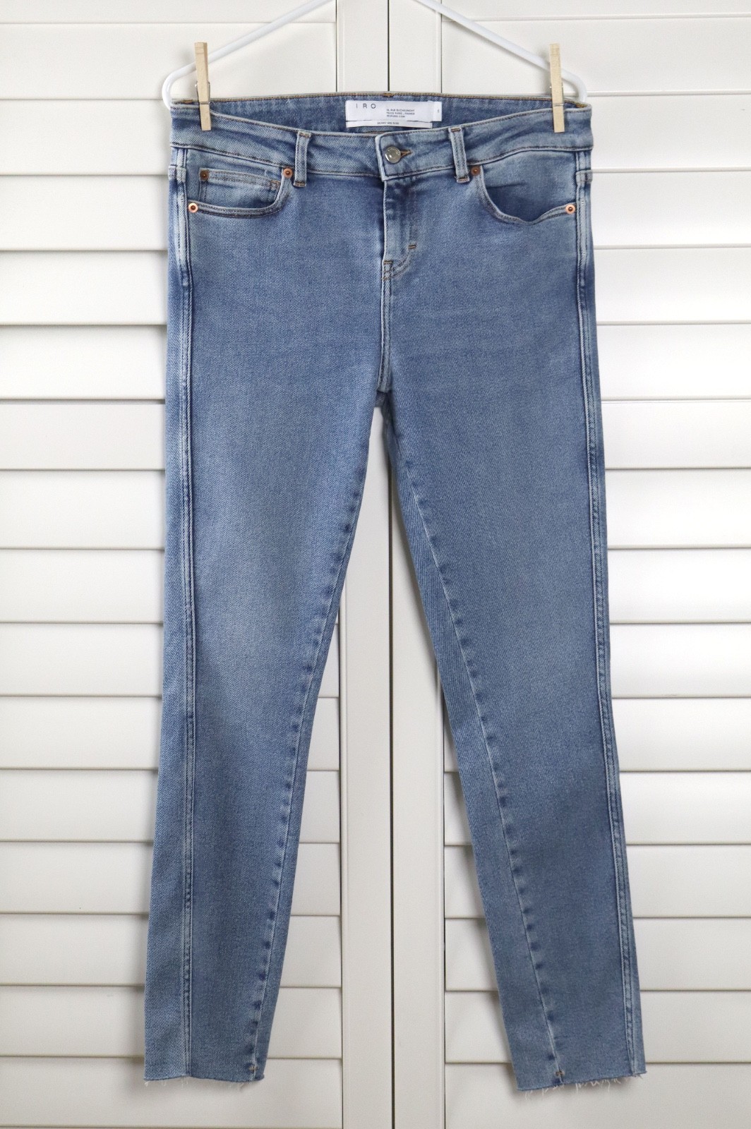 IRO $295 Light Wash Skinny Mid Rise Frayed Hem Twisted Inseam Jeans Size 29