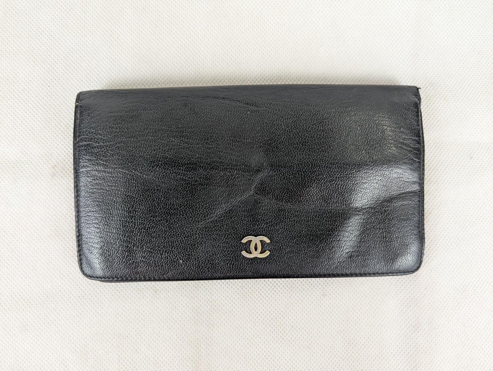 Vintage CHANEL Leather Black Bifold Wallet Classic Purse Made in France.