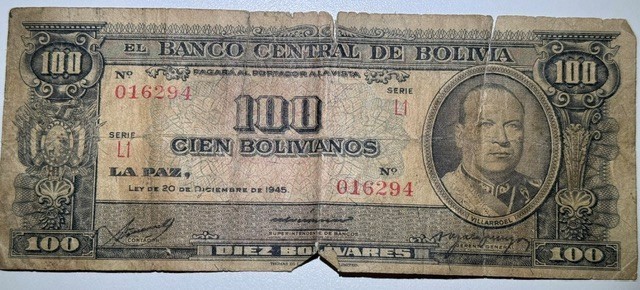 Vintage 1945 Bolivia 100 Bolivianos banknote issued by Banco Central de Bolivia