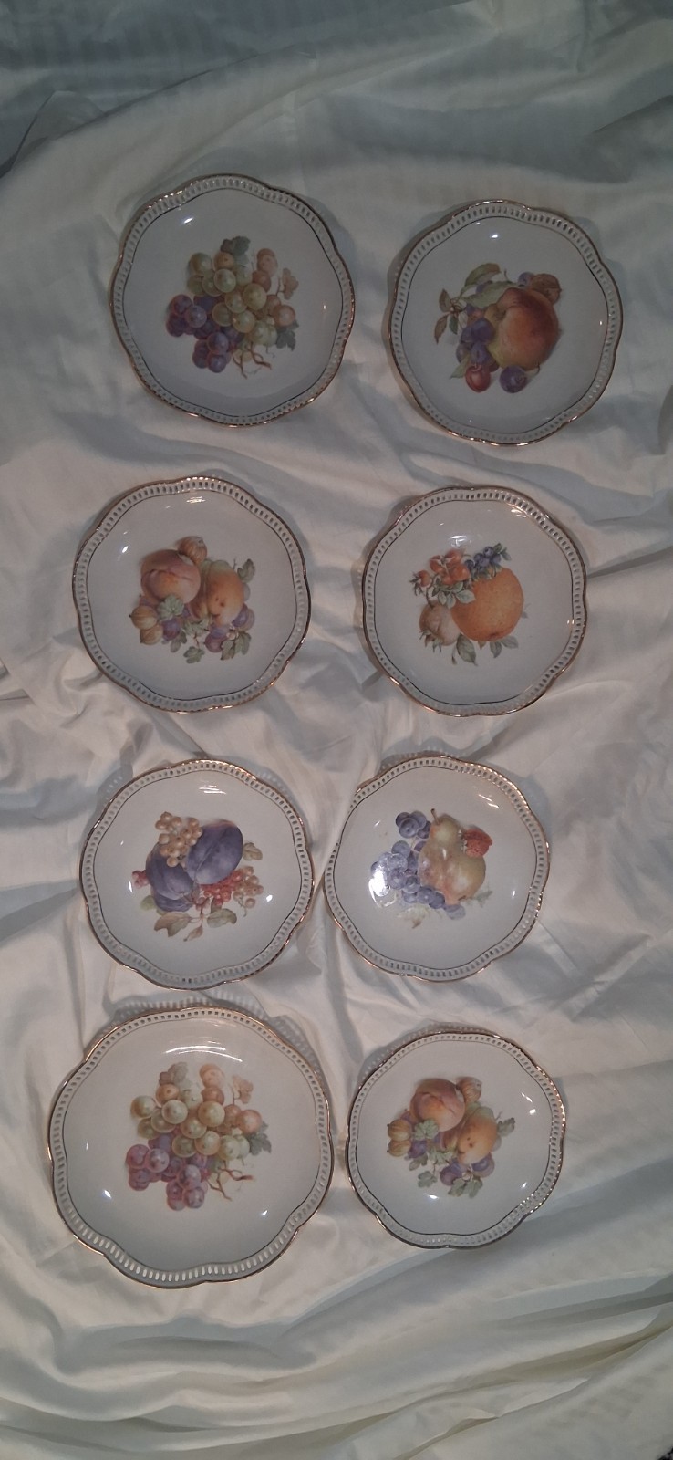 Vtg 7.75” Schumann Arzberg Reticulated Edge China Plate Fruits & Nuts set of 8 Vtg 7.75” Schumann Arzberg Reticulated Edge China Plate Fruits & Nuts set of 8