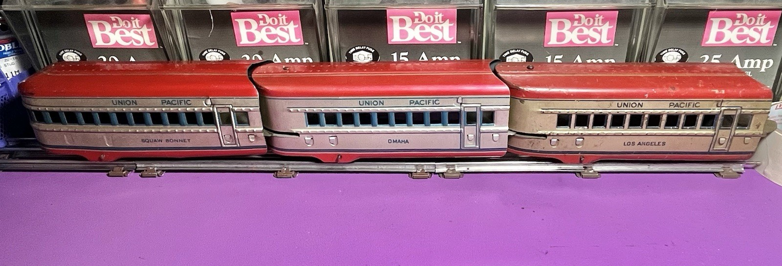 Marx M10005 Streamliner Car Set Marx M10005 Streamliner Car Set