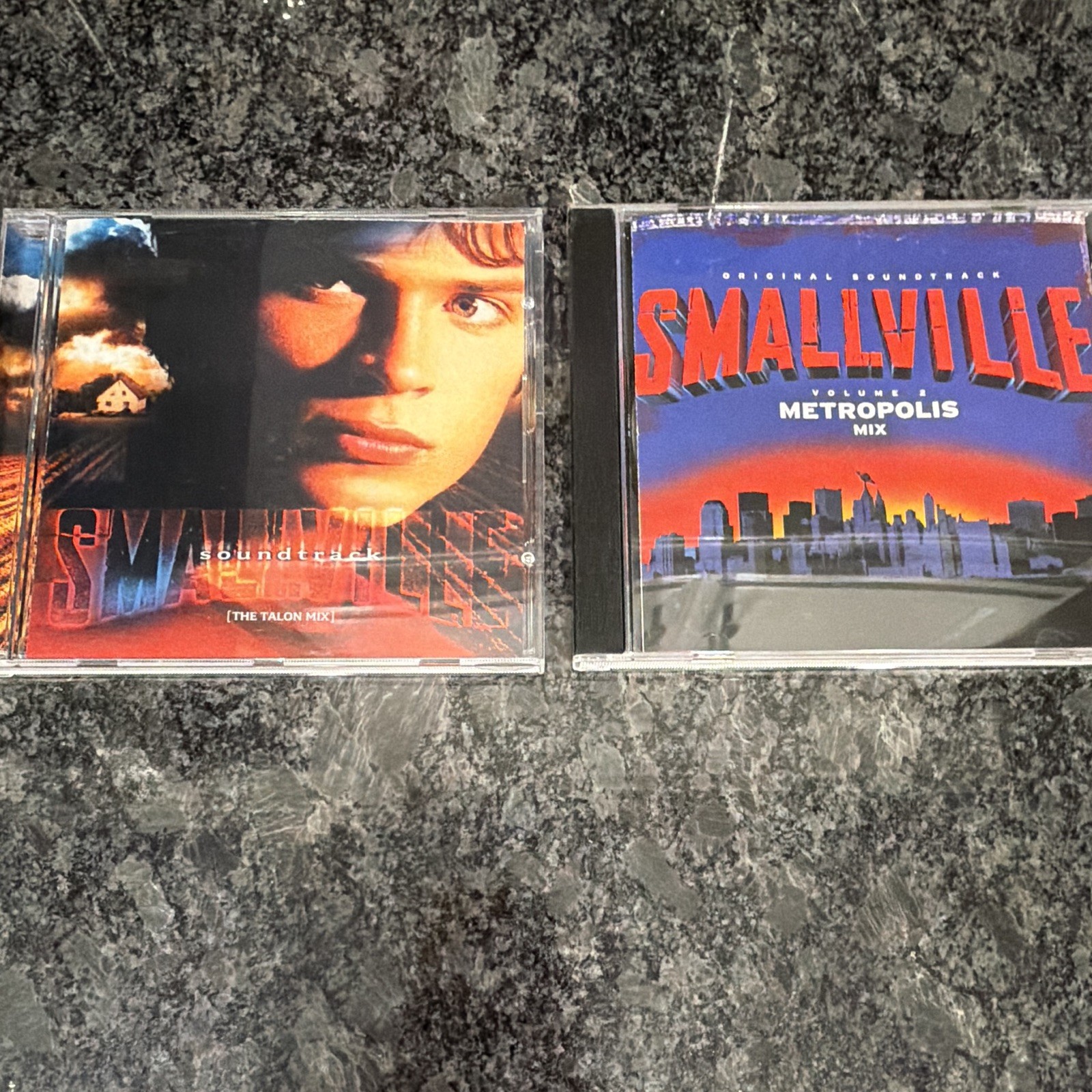Smallville: The Talon Mix Original TV Soundtrack CD And The Metropolis Mix