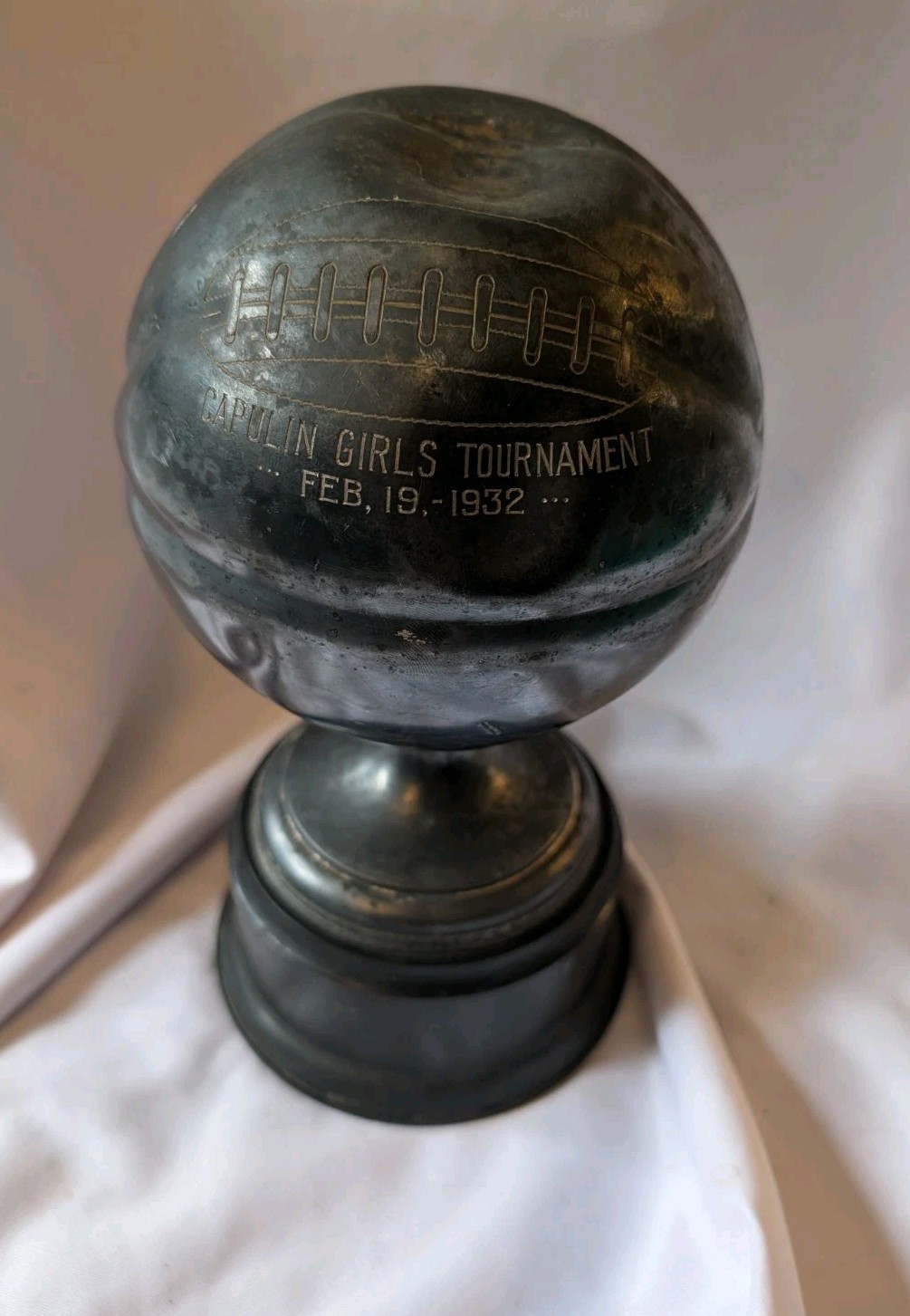 Antique 1932 Figural Basketball Trophy Capulin Girls Tournament Antique 1932 Figural Basketball Trophy Capulin Girls Tournament