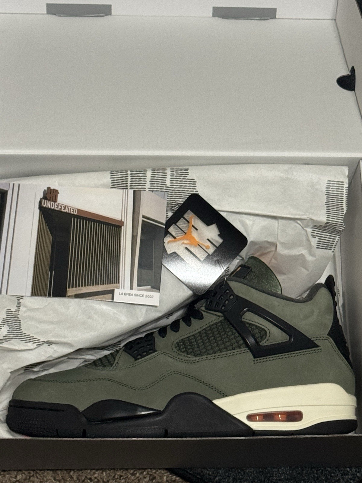 Jordan Undefeated x Air Jordan 4 Retro OG SP 2025 Olive/Black Orange 11