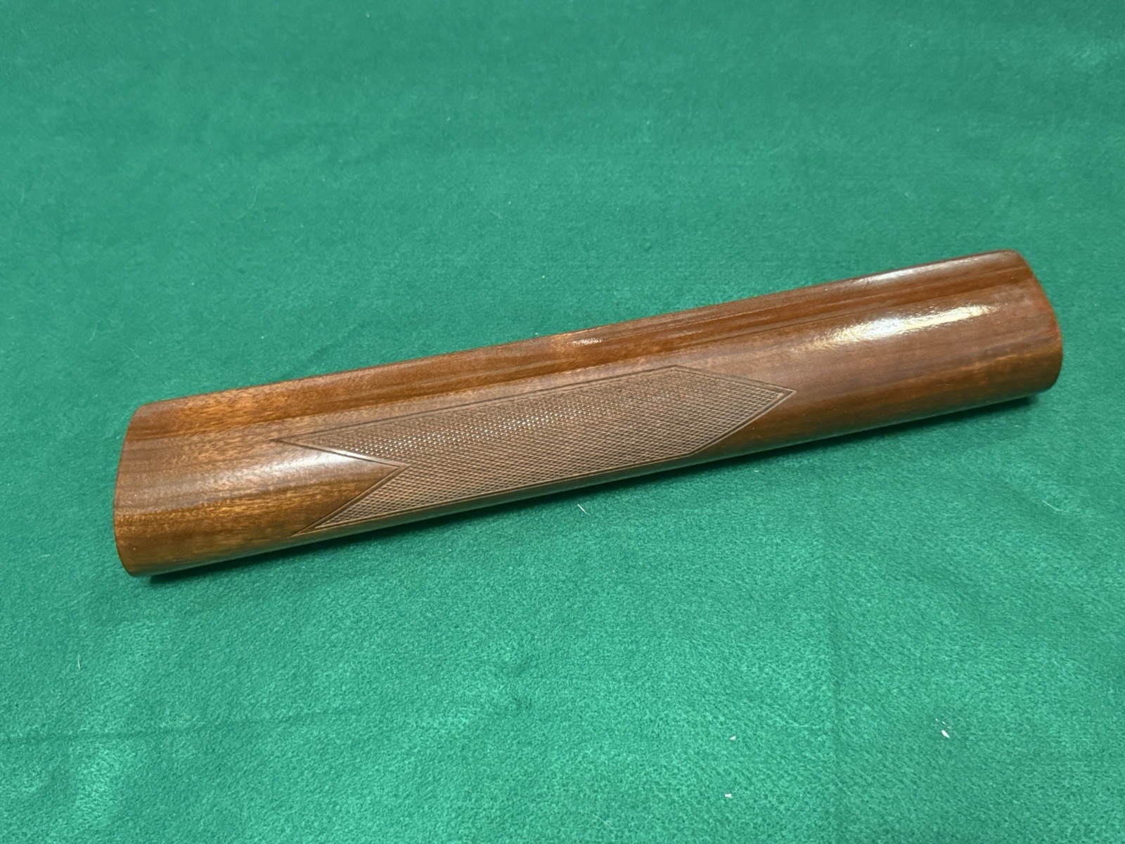 EXCELLENT Vintage NOS Smith And Wesson Model 1000 12ga Forend EXCELLENT Vintage NOS Smith And Wesson Model 1000 12ga Forend