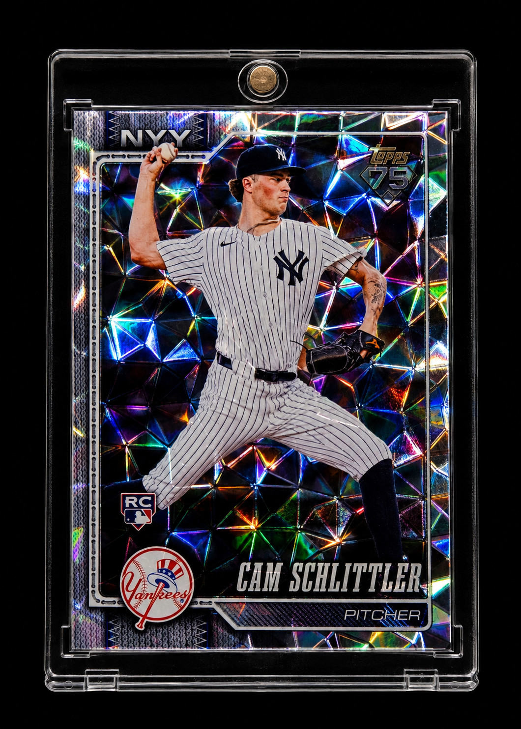 CAM SCHLITTLER ROOKIE DIAMOND REFRACTOR Topps RC 2026 Series 1 Diamante YANKEES