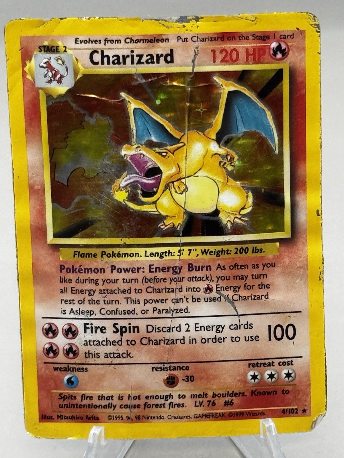 Wizards of the Coast Charizard 4/102 Base Set Holo Rare English 1999 Damaged