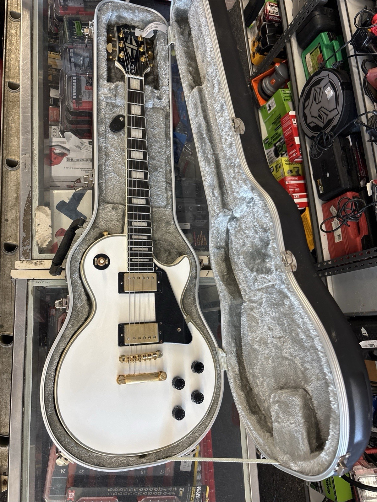 Epiphone Les Paul Custom Alpine White Electric Guitar w/ Hardshell Case