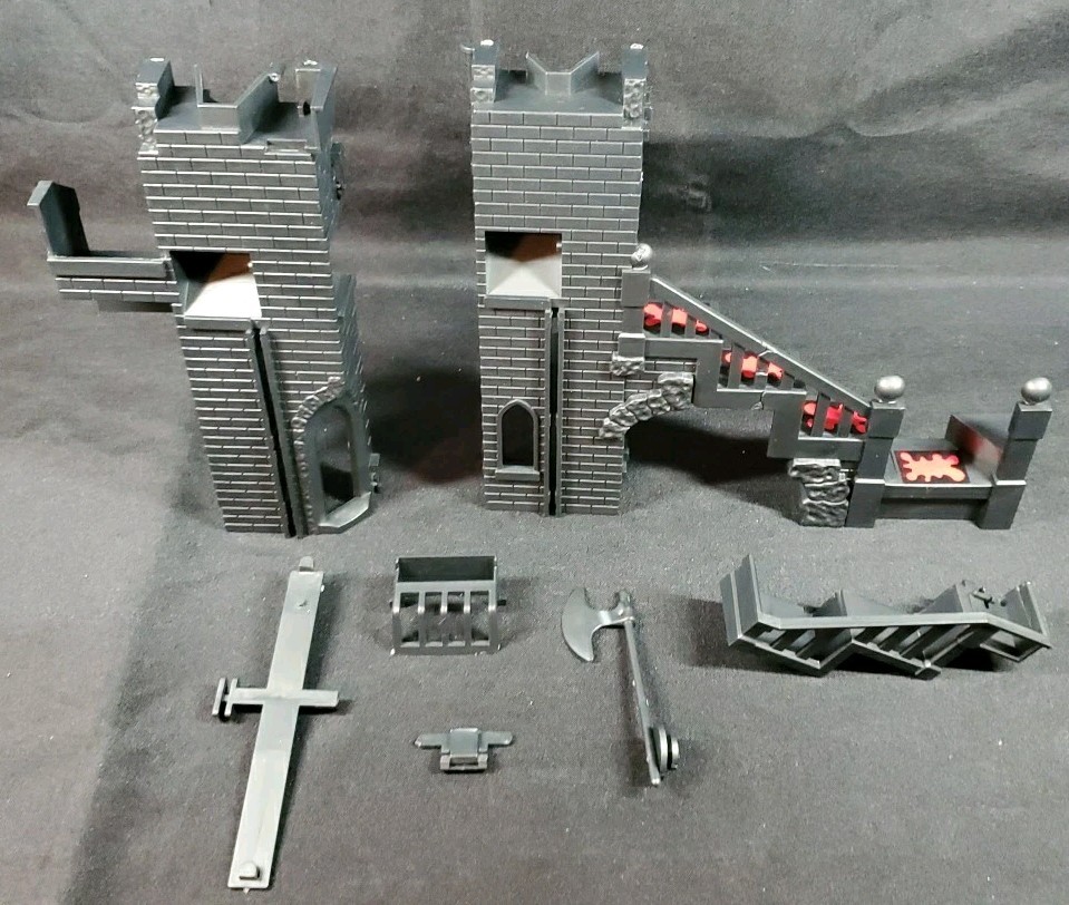 Vtg 1986 The Real Ghostbusters Movie 3D Game Replacement Plastic Parts Lot ' Vtg 1986 The Real Ghostbusters Movie 3D Game Replacement Plastic Parts Lot '