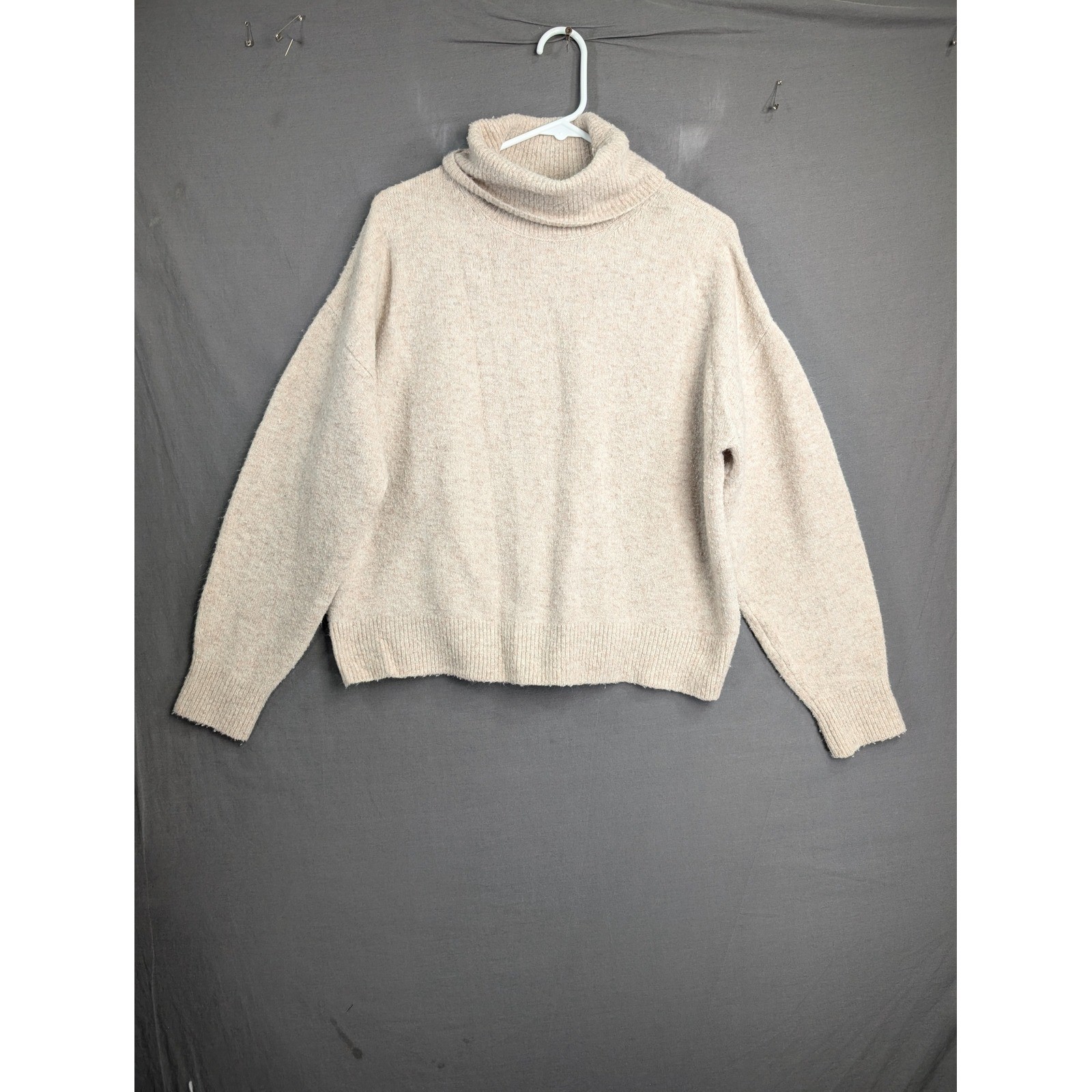 HM Womens Beige Marled Knit Turtleneck Sweater Size M