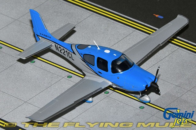 GeminiJets 1:72 SR22 N221CL