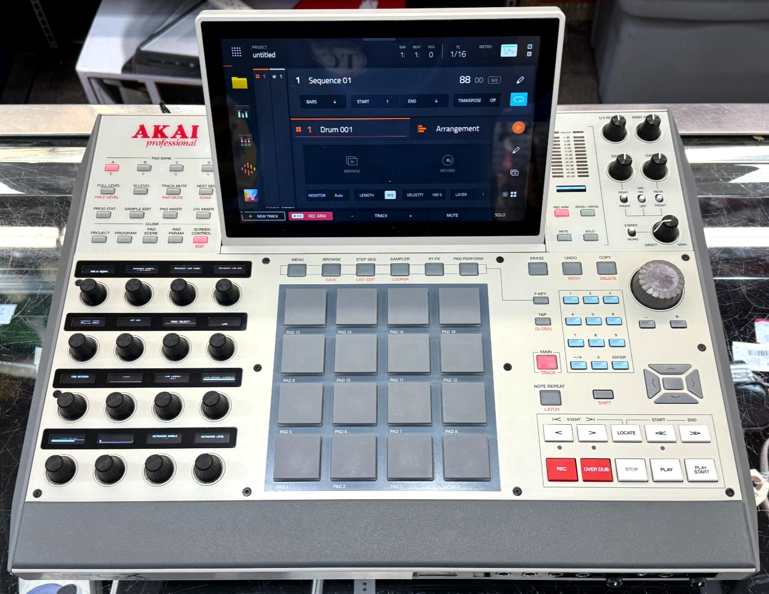 AKAI professional MPC X special edition Standalone Sampler and Sequencer