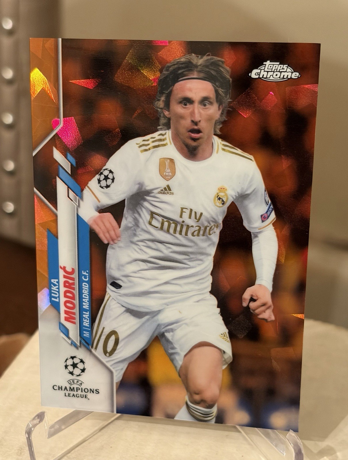 2019-20 Topps Chrome UCL Sapphire Luka Modric Orange Refractor #31 /50 2019-20 Topps Chrome UCL Sapphire Luka Modric Orange Refractor #31 /50