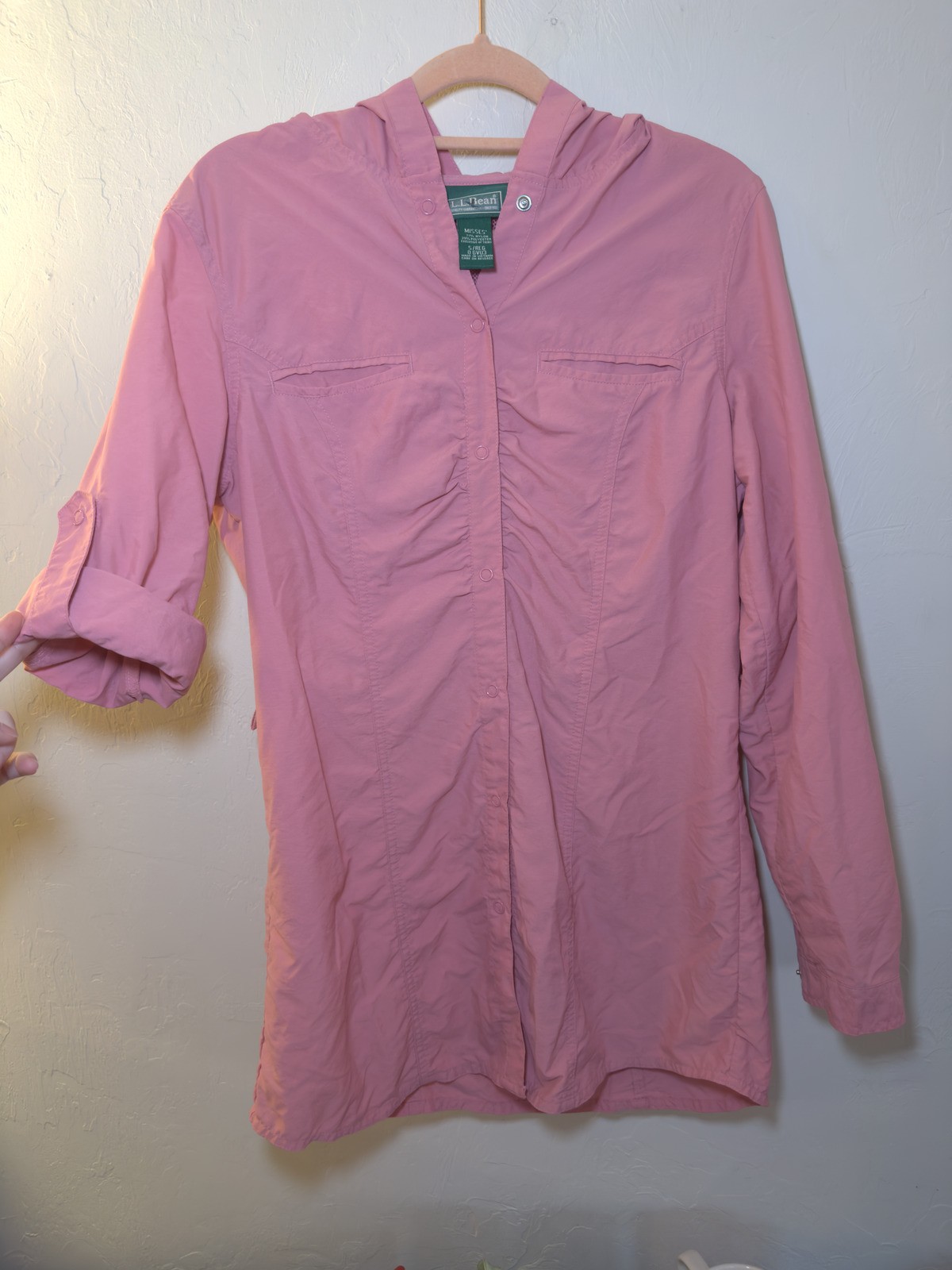 L.L.Bean Women’s Small Pink Ruched Hiking Shirt Roll-Up Sleeve Outdoor Top