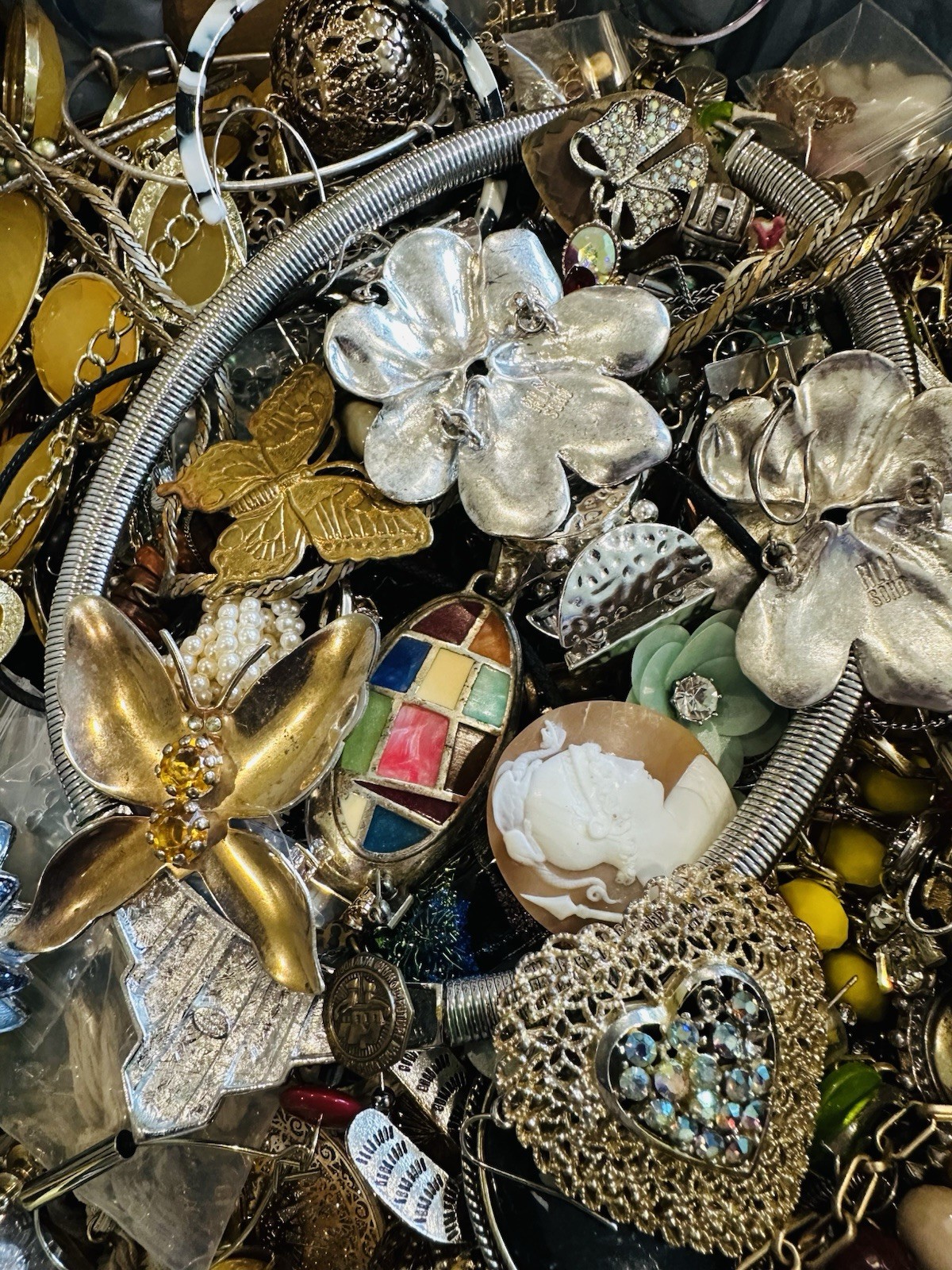 Vintage To Now Junk Drawer Jewelry Lot Unsearched Untested 11.6 Pounds - CA9