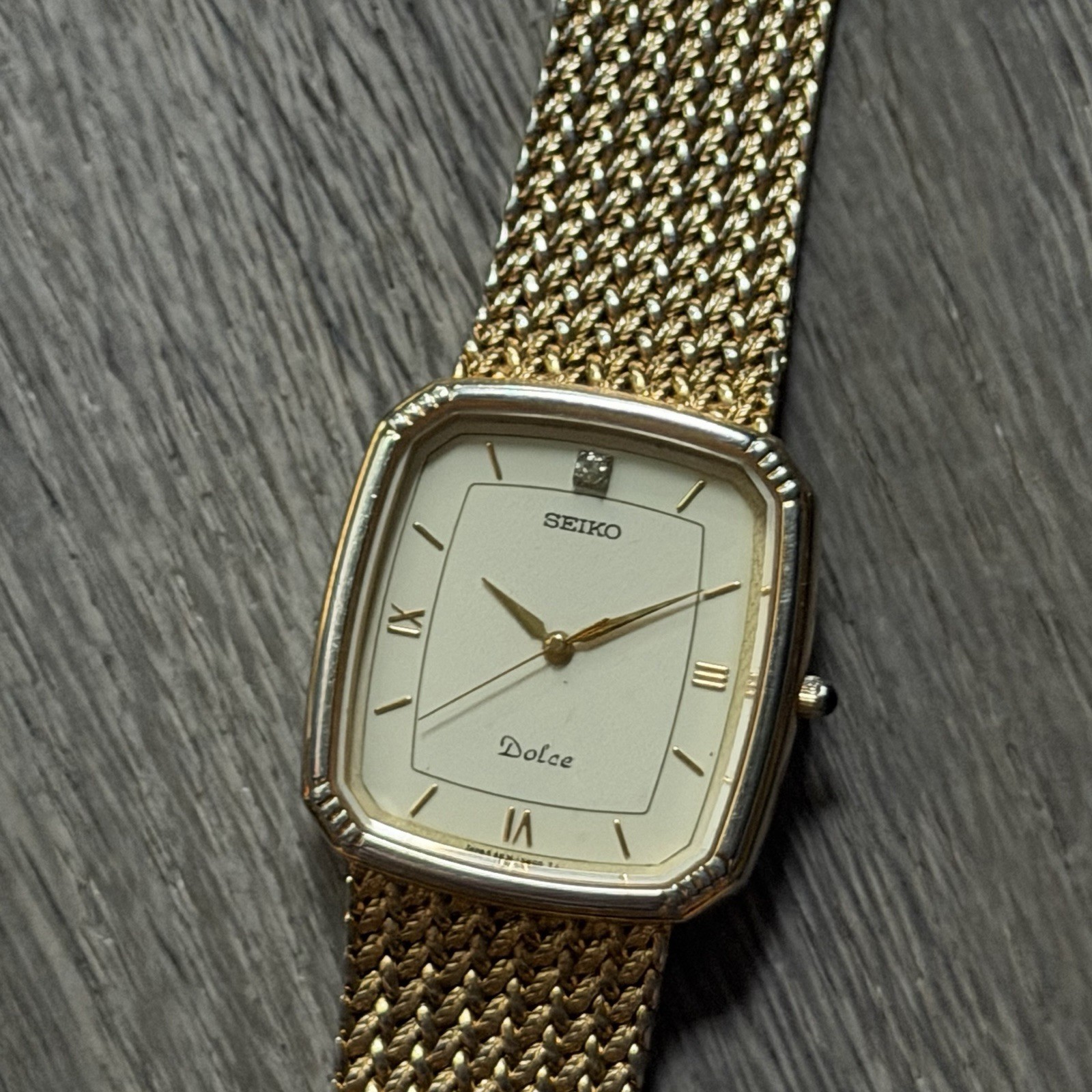 Vintage 1991 N MINT Seiko Dolce 5E31-5A90 Diamond Gold Roman 28mm Quartz