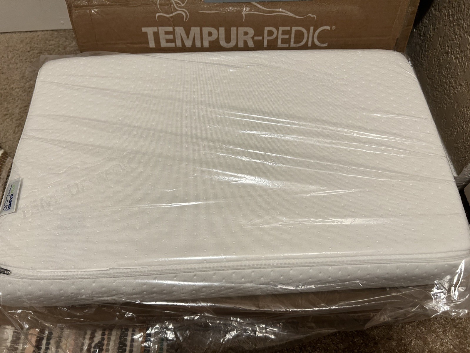 Tempur-Pedic TEMPUR-Ergo Neck Pillow Standard Small Profile, White New