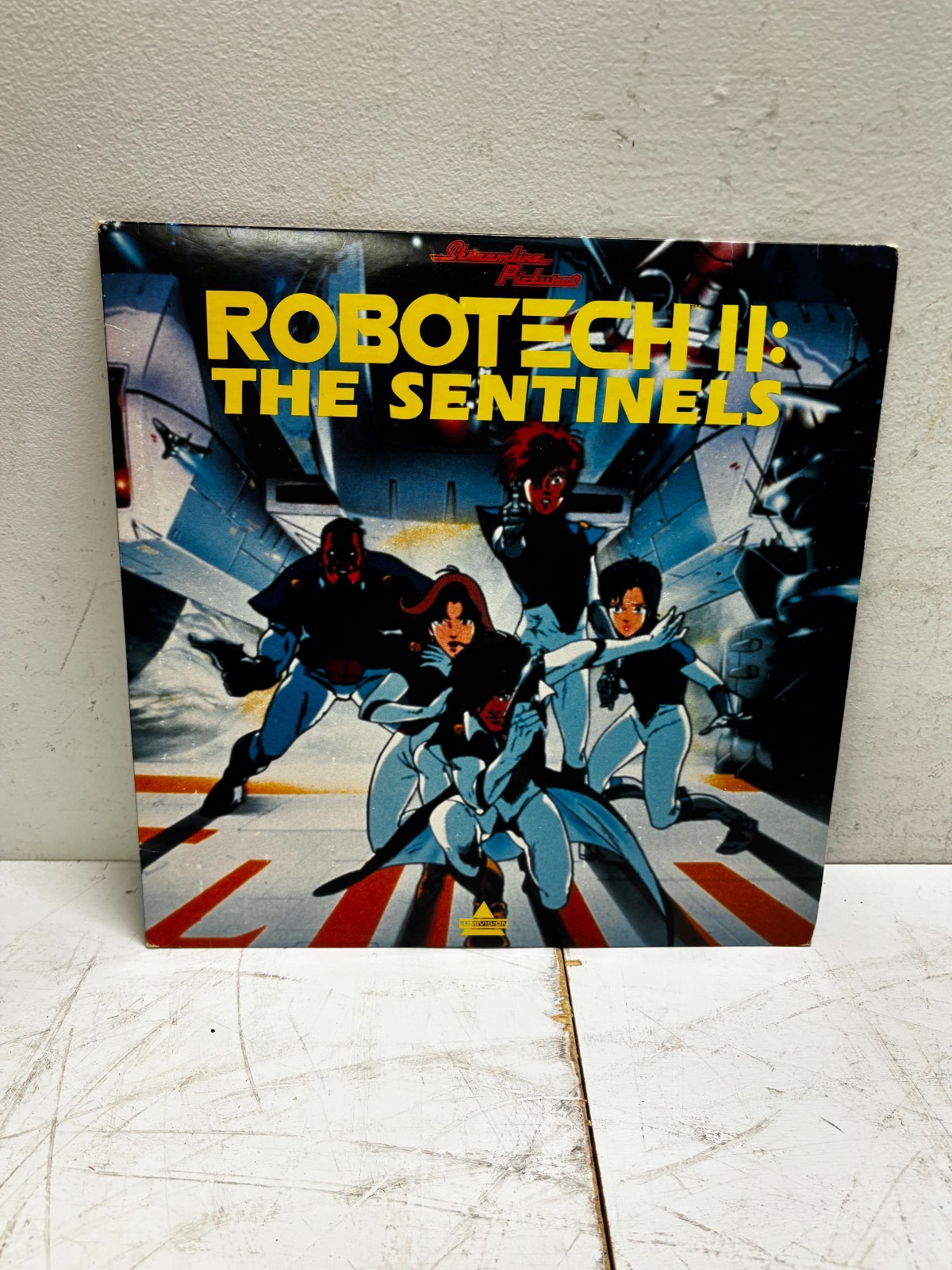 Robotech II: The Sentinels LaserDisc 1988 Anime Sci-Fi Lumivision VERY RARE Robotech II: The Sentinels LaserDisc 1988 Anime Sci-Fi Lumivision VERY RARE