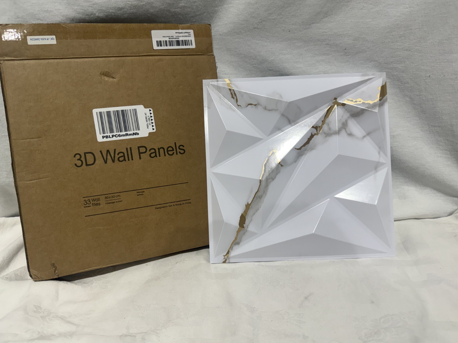 Art3d 33 Pack 3D Wall Panels 12x12 Gold Veined White PVC Wall Decor Accent Tile