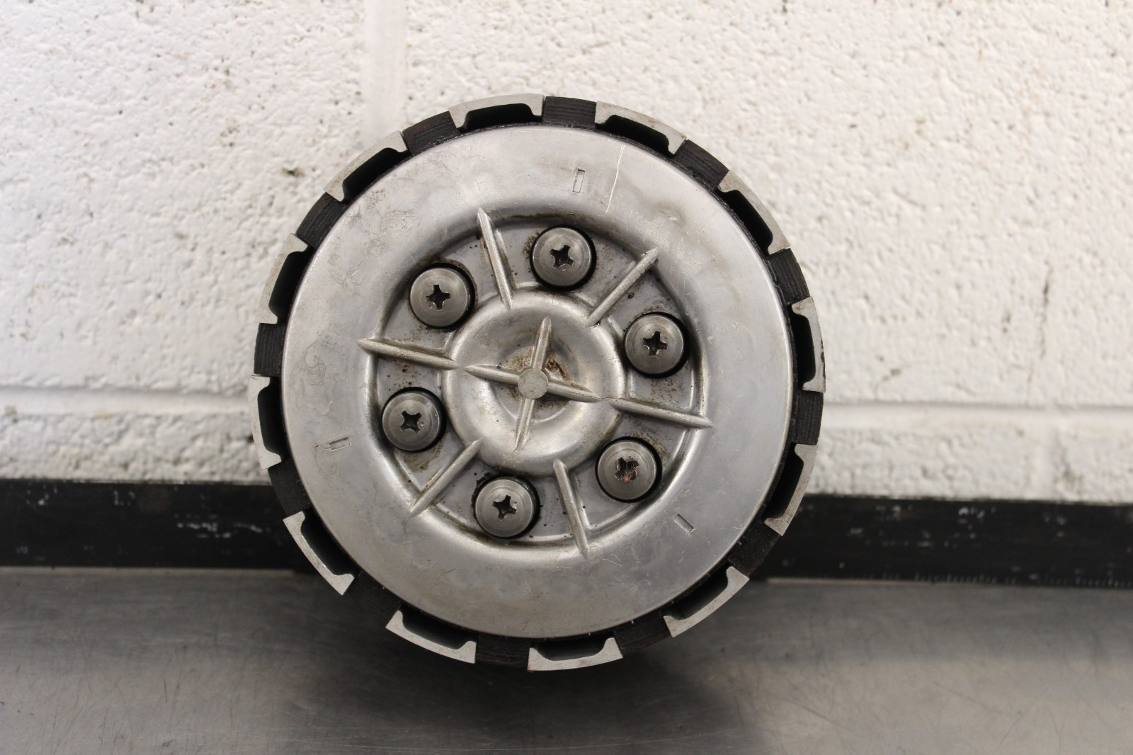 1974 YAMAHA DT250 CLUTCH BASKET ASSEMBLY Z841