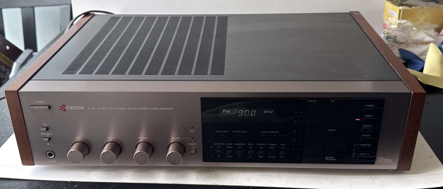 Vintage Kyocera R-461 Quartz Synthesized Tuner/Amplifier 175 Watts Japan~Tested