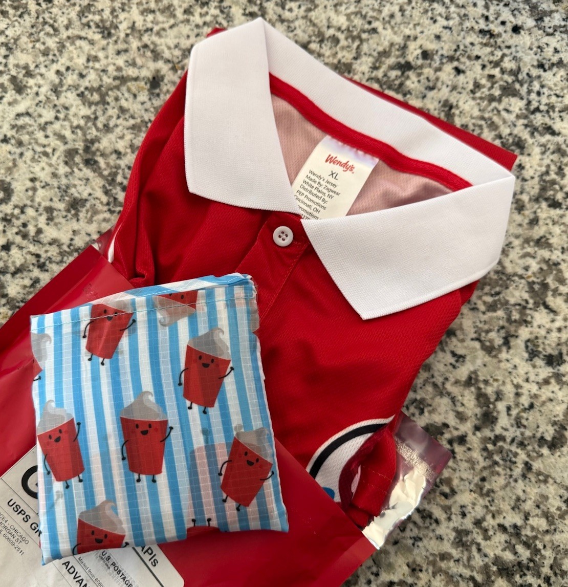 NEW - 2026 Wendy's Drop - Soccer Jersey LE Size XL + Frosty Stowable Tote Bag NEW - 2026 Wendy's Drop - Soccer Jersey LE Size XL + Frosty Stowable Tote Bag