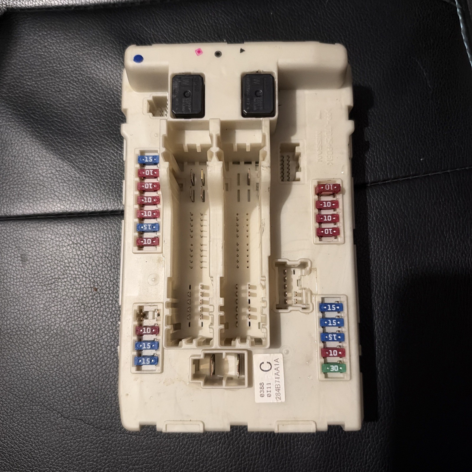 10 12 Nissan Altima IPDM Fuse Box 284B71AA1A Module Multifunction Junction 10 12 Nissan Altima IPDM Fuse Box 284B71AA1A Module Multifunction Junction