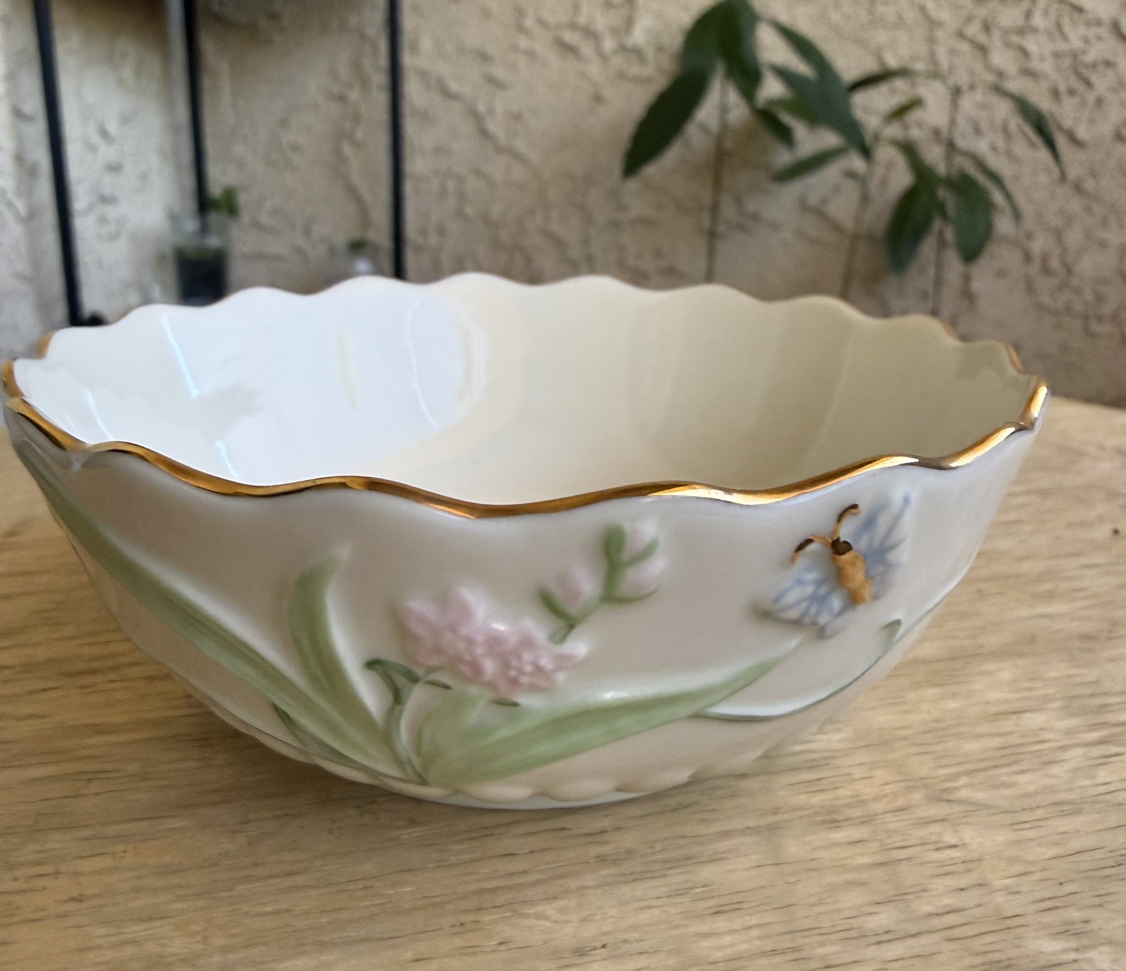 LENOX THE CHINA BUTTERFLY TRINKET BOWL handcrafted, 24k gold accent ivory china LENOX THE CHINA BUTTERFLY TRINKET BOWL handcrafted, 24k gold accent ivory china