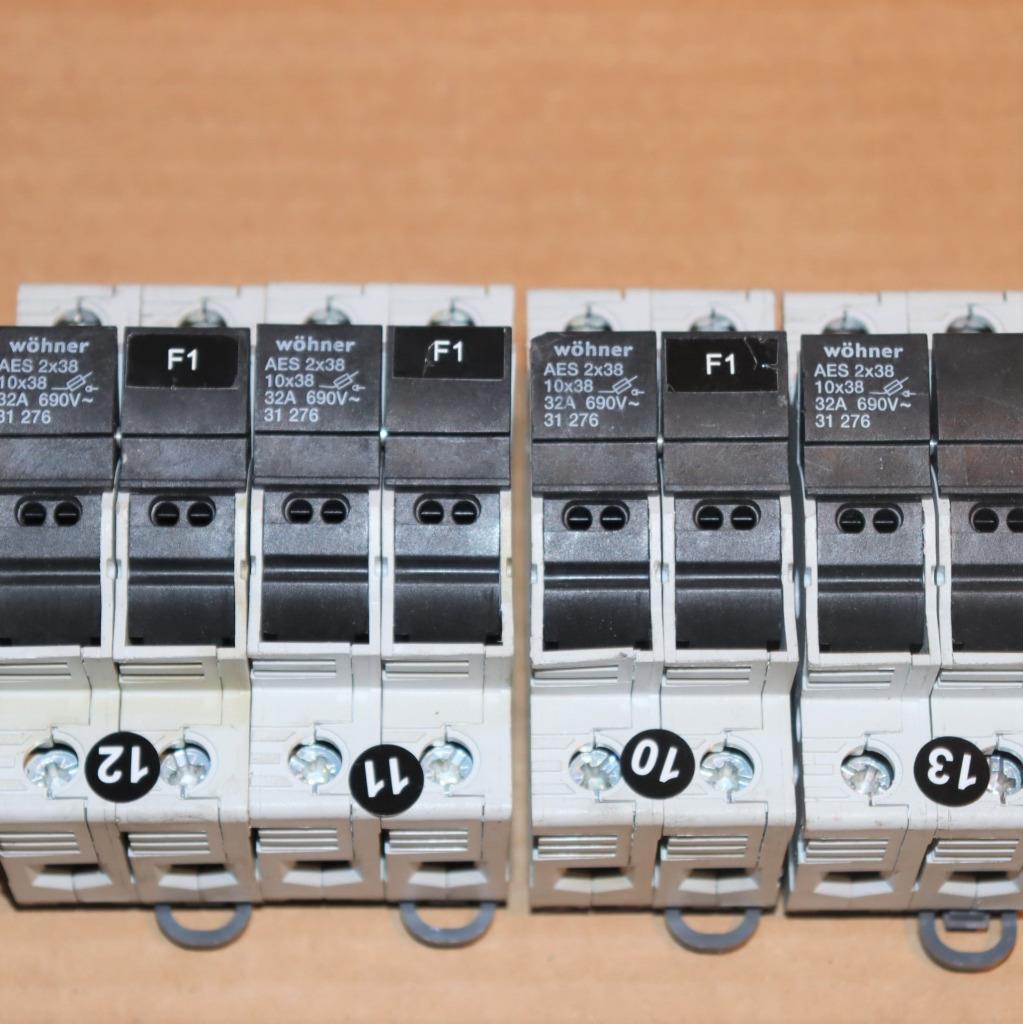 One Lot of 2 Wöhner AES 2x38  2 Pole Fuse Holder 32 Amp 690 Volts