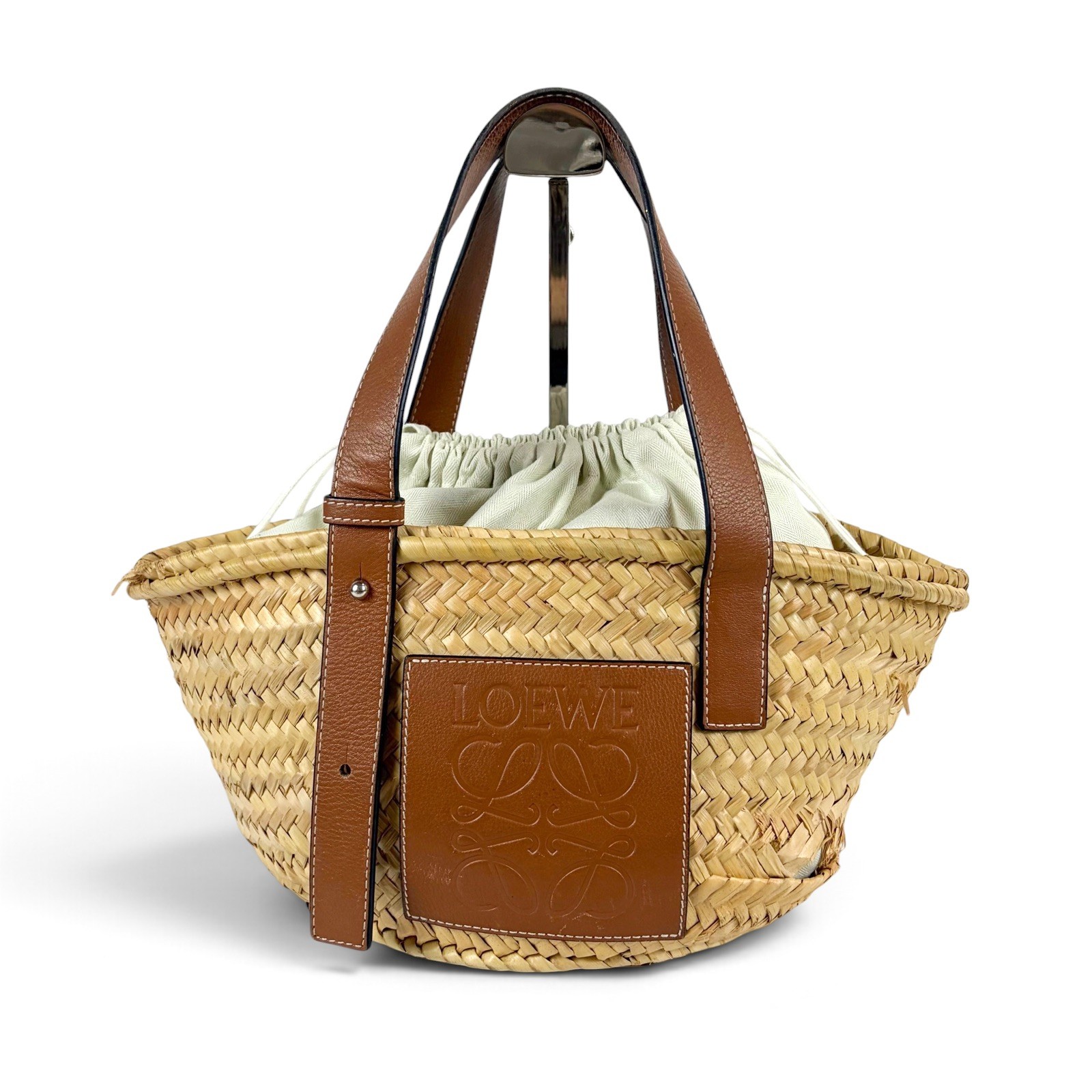 Loewe Basket Bucket Bag Medium Beige Brown Raffia Anagram Used Authentic Loewe Basket Bucket Bag Medium Beige Brown Raffia Anagram Used Authentic