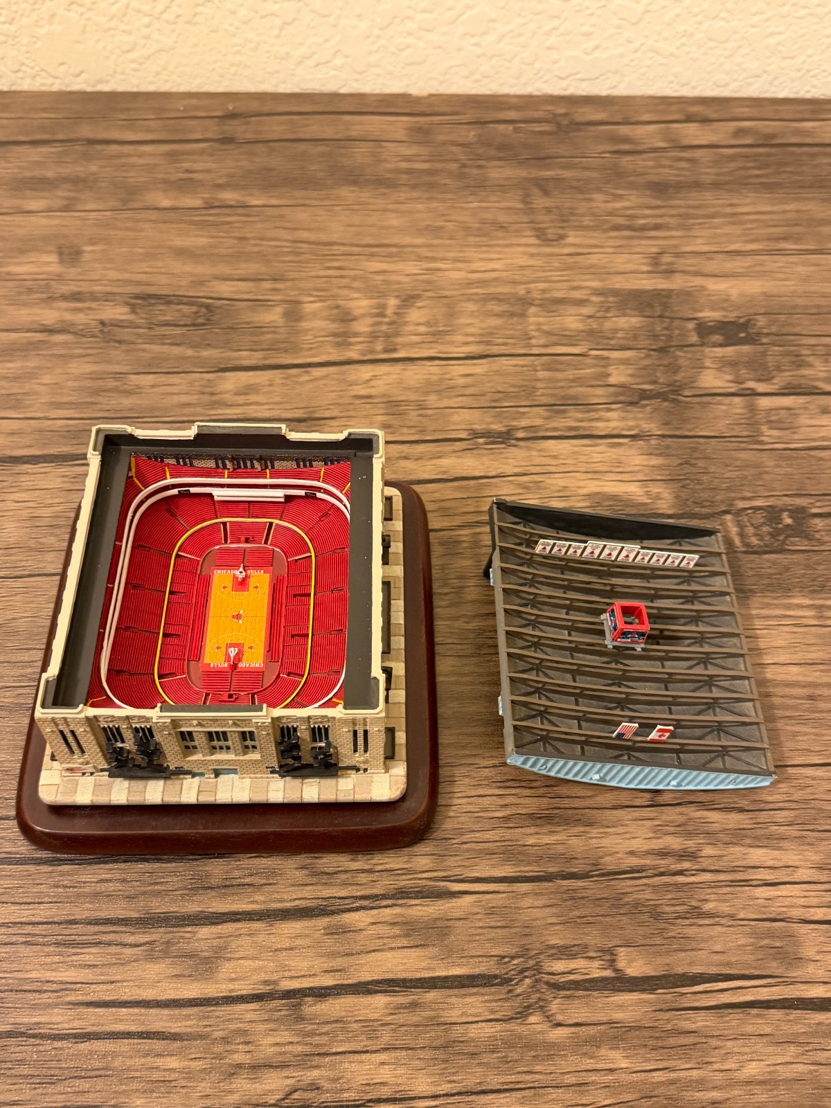 Danbury Mint Chicago Stadium, Bulls basketball arena replica