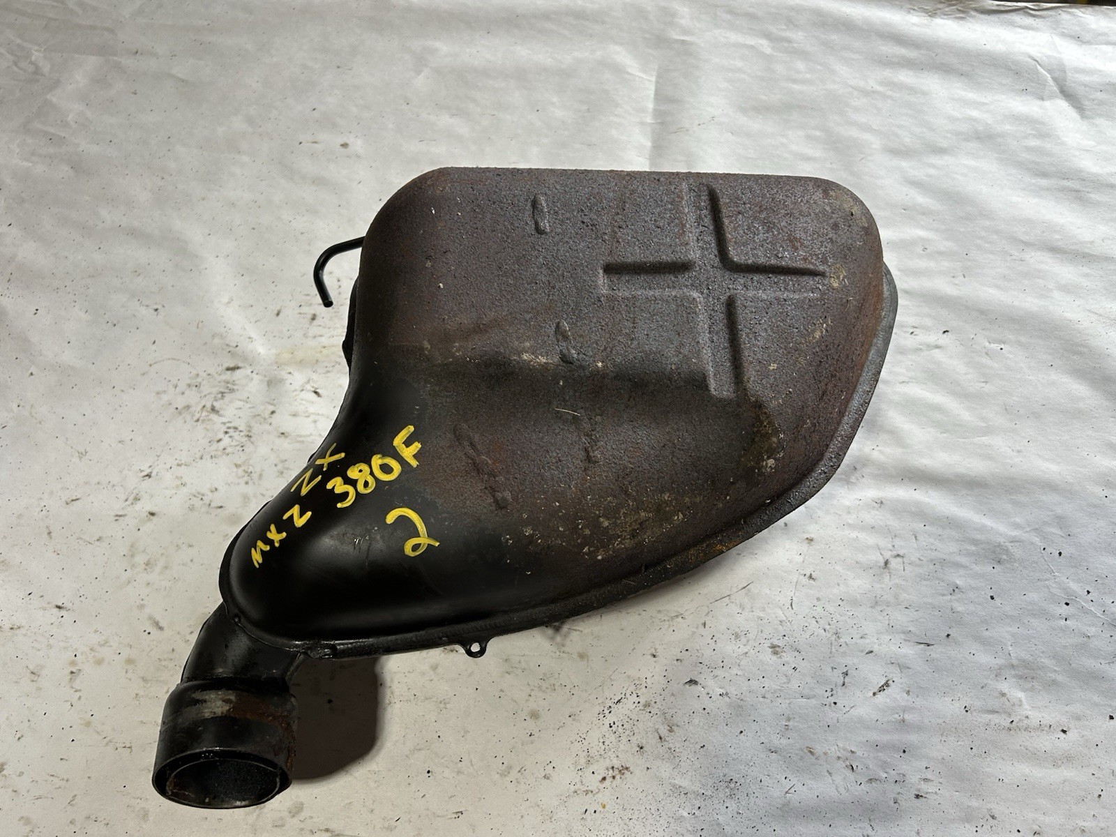 2002-2004 Skidoo Legend MXZ Grand Touring 380 380F Exhaust Silencer Muffler #2 2002-2004 Skidoo Legend MXZ Grand Touring 380 380F Exhaust Silencer Muffler #2