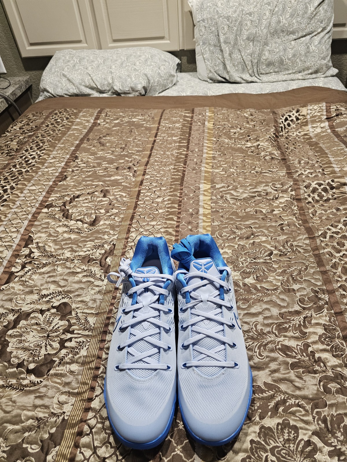 Kobe IX Low Em Protro Hydrogen Blue/Photo Blue/Blue Hydrogen Men\'s Size 15 Kobe IX Low Em Protro Hydrogen Blue/Photo Blue/Blue Hydrogen Men\'s Size 15