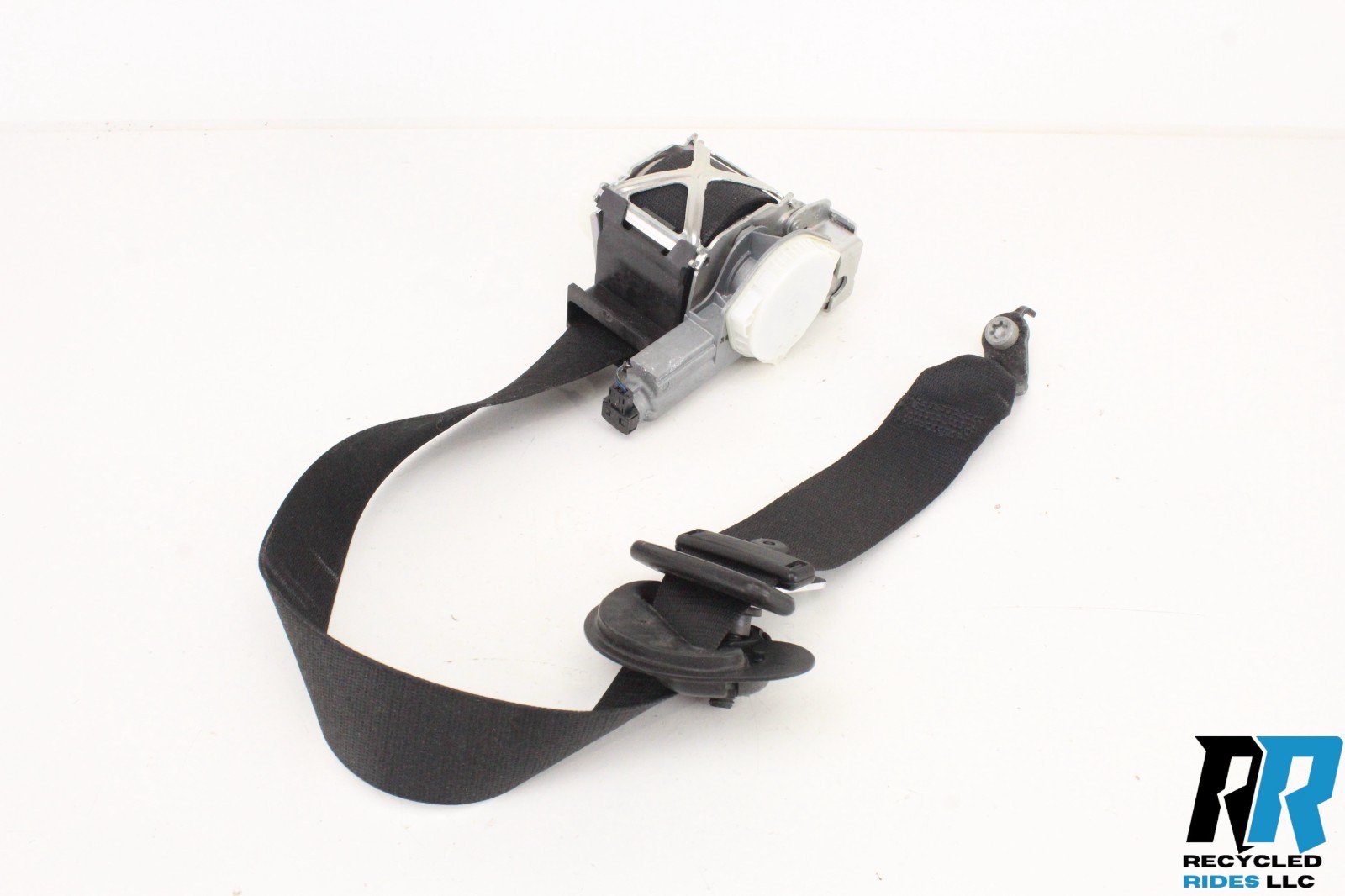 12-18 BMW F30 320i 328i LH Left FRONT Seat Belt Retractor Black OEM 34107542 12-18 BMW F30 320i 328i LH Left FRONT Seat Belt Retractor Black OEM 34107542