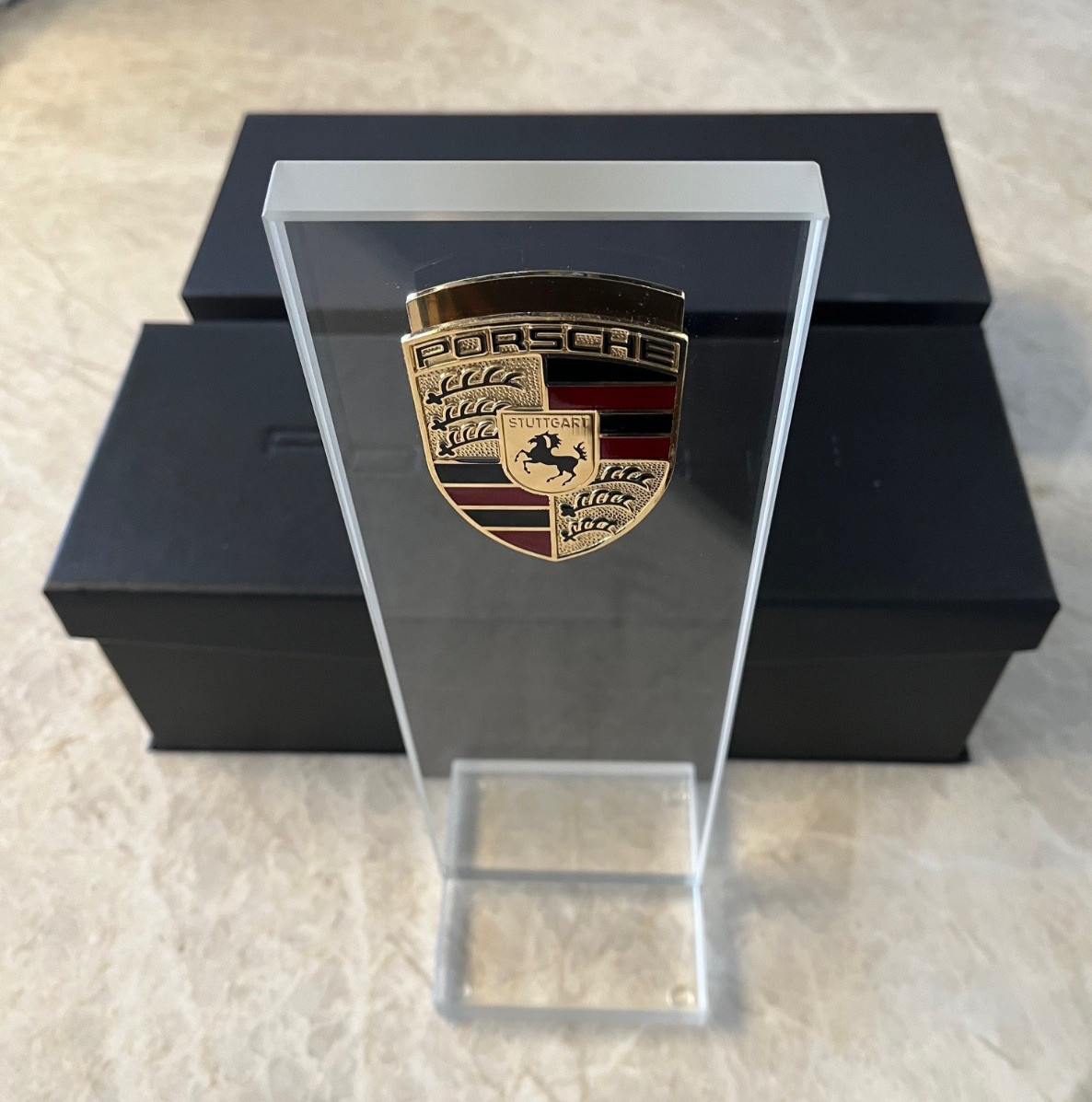PORSCHE OFFICIAL CRYSTAL PYLON WITH TWO PORSCHE  CRESTS AND PRESENTATION BOX NEW