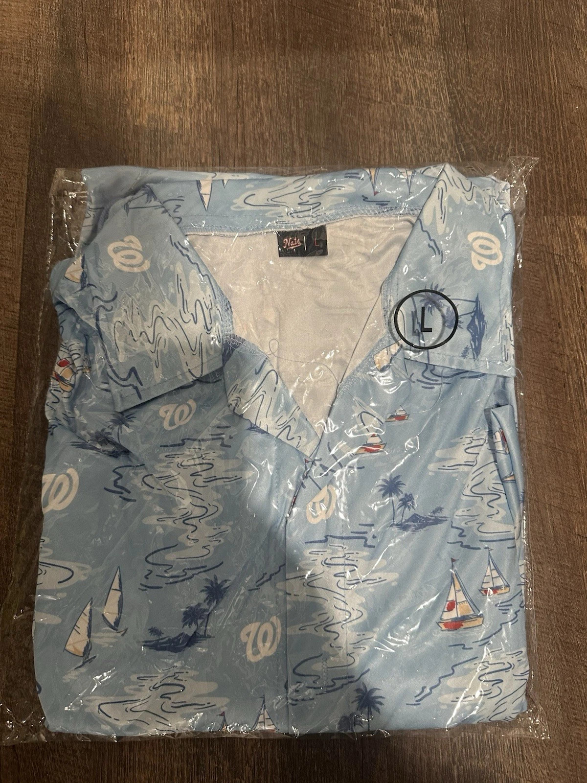 WASHINGTON NATIONAL - HAWAIIAN SHIRT SGA 8/8/26 lot WASHINGTON NATIONAL - HAWAIIAN SHIRT SGA 8/8/26 lot