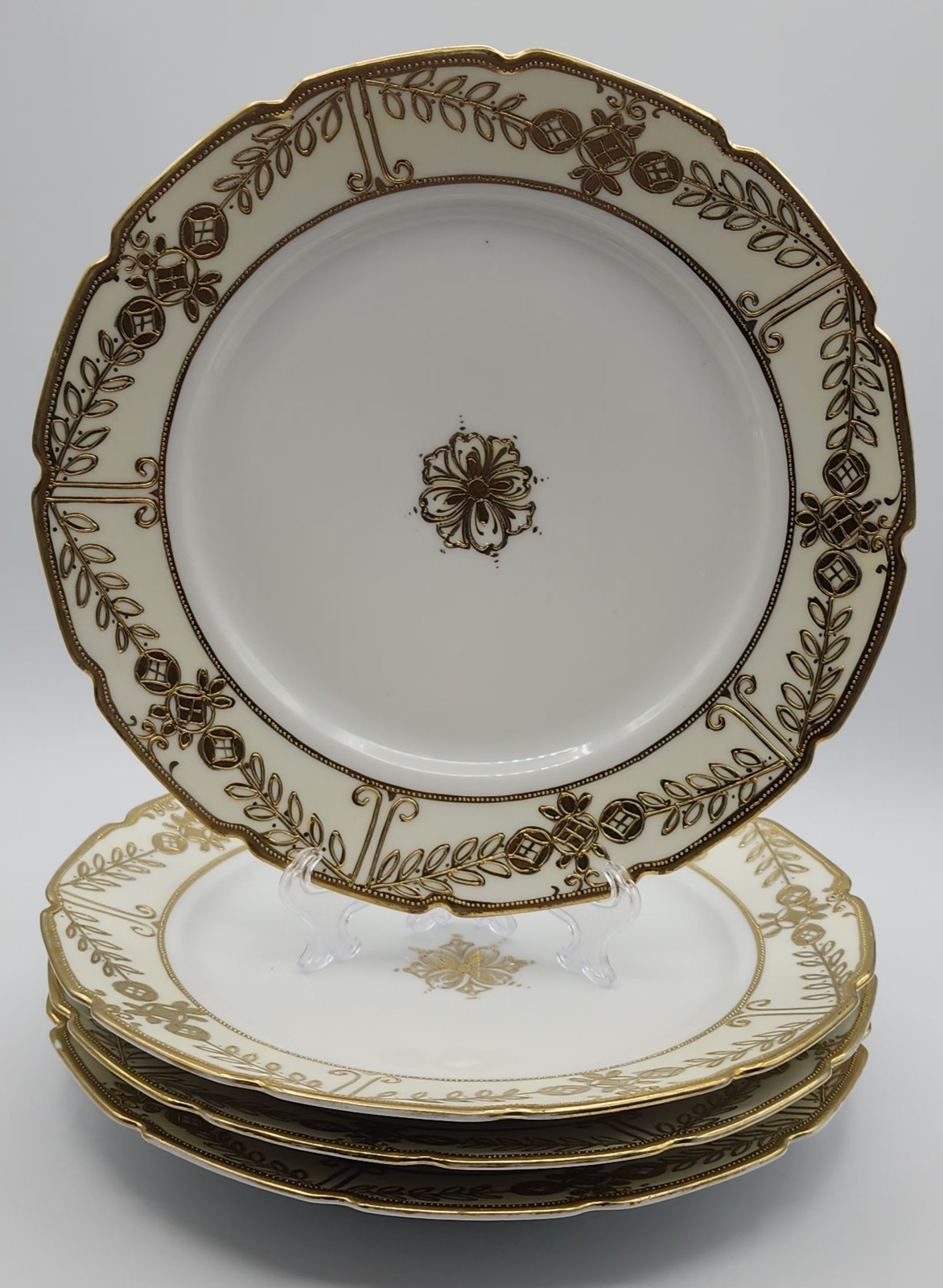 Nippon Morimura Ivory HANDPAINTED Raised Gold Pattern Dinner Plates Set of 4