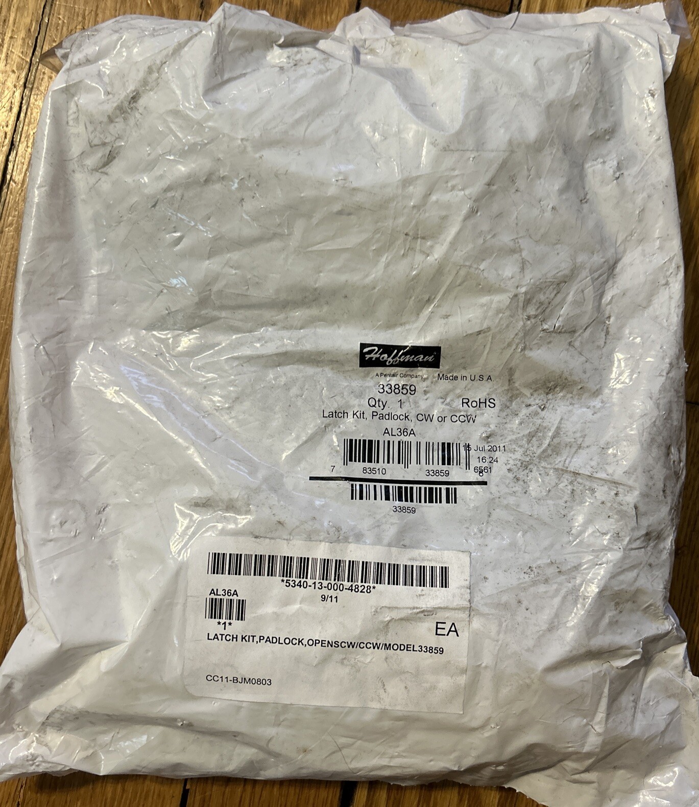 NEW Hoffman 33859 Latch Kit for One-Door Type 12 Enclosures. EB NEW Hoffman 33859 Latch Kit for One-Door Type 12 Enclosures. EB