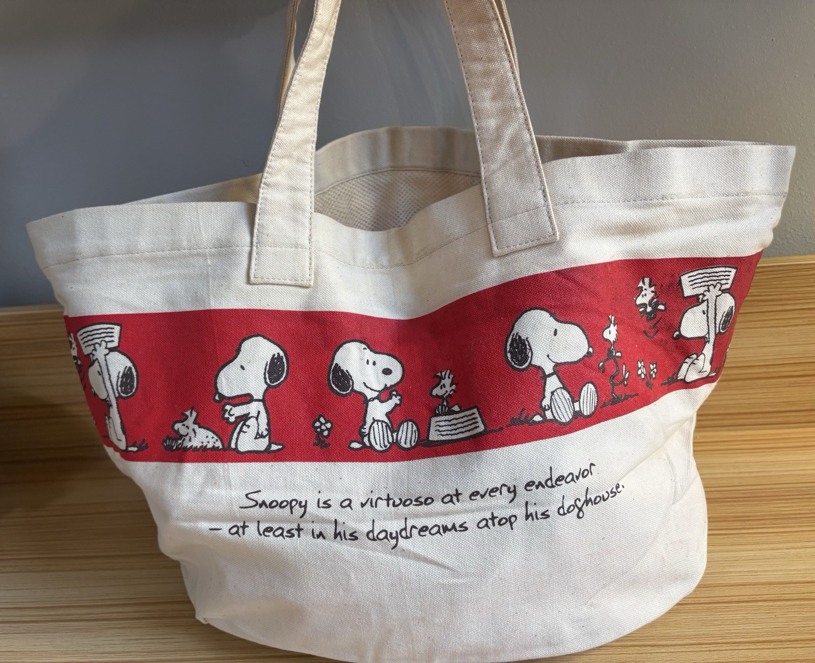 Peanuts Snoopy Vintage Tote Bag With Drawstring closure Peanuts Snoopy Vintage Tote Bag With Drawstring closure