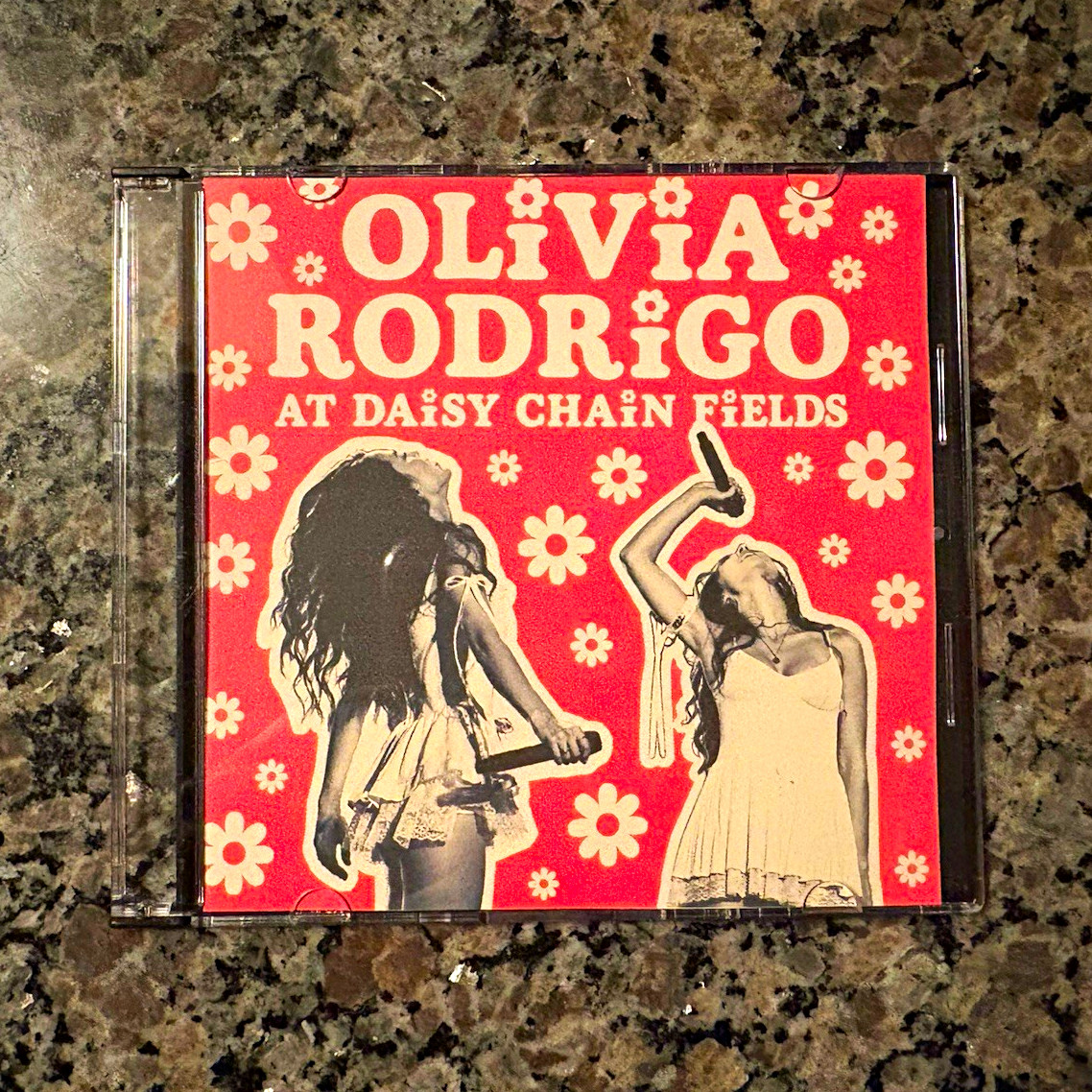 *fanmade* olivia rodrigo live album at daisy chain fields