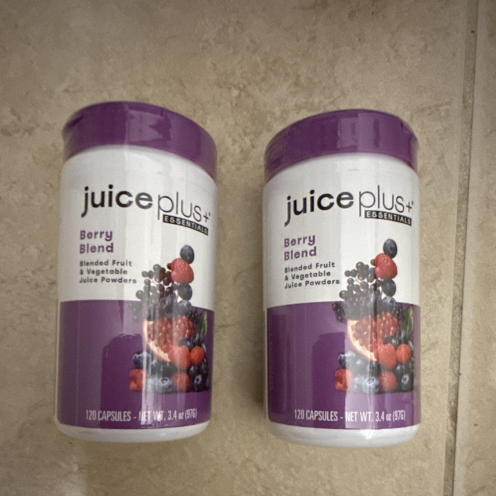 Juice Plus+ Essentials Berry Blend Capsules 120 Count 3.4 oz Exp 06/2025 Juice Plus+ Essentials Berry Blend Capsules 120 Count 3.4 oz Exp 06/2025