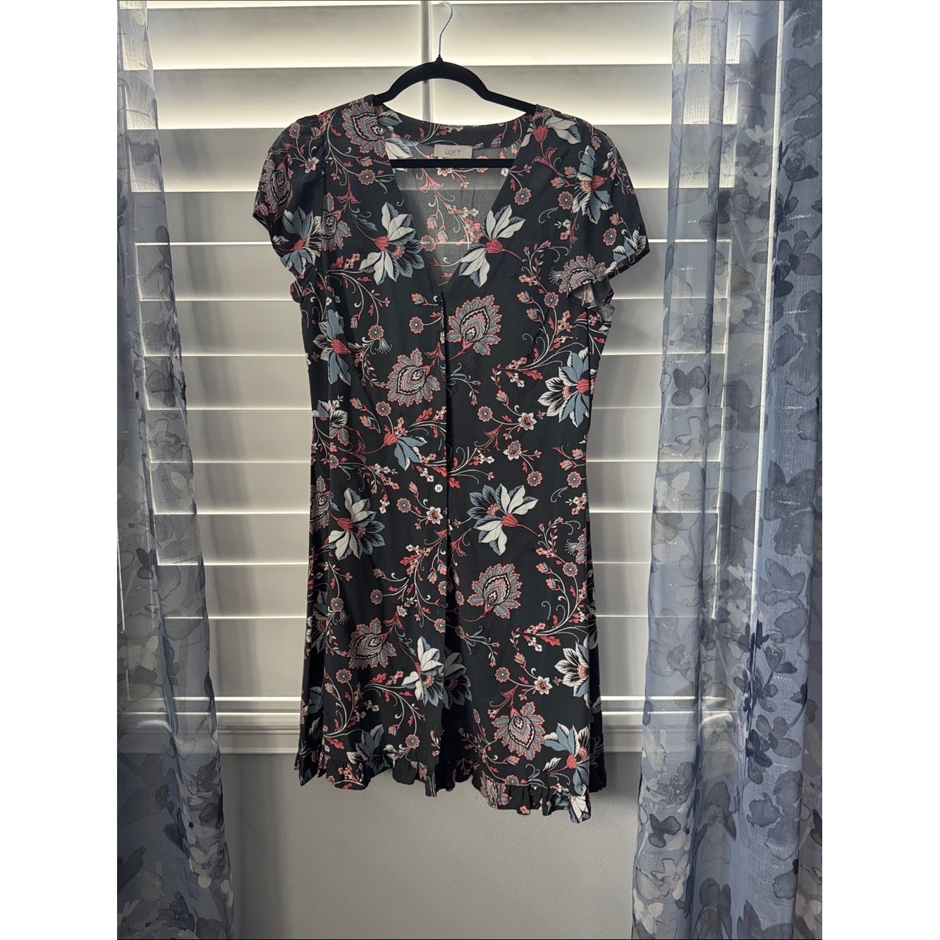 NWOT LOFT DARK GRAY Mini Dress with Pink & Blue Floral Print NWOT LOFT DARK GRAY Mini Dress with Pink & Blue Floral Print