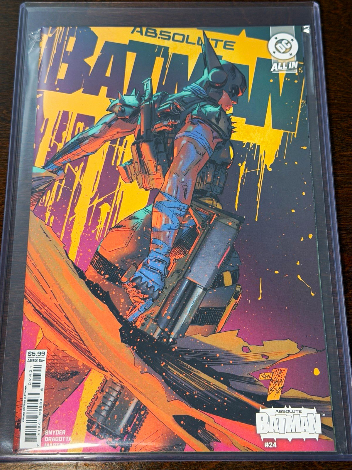 FREE SHIPPING Absolute Batman #24 FIRST Printing Cover Manapul Exclusive