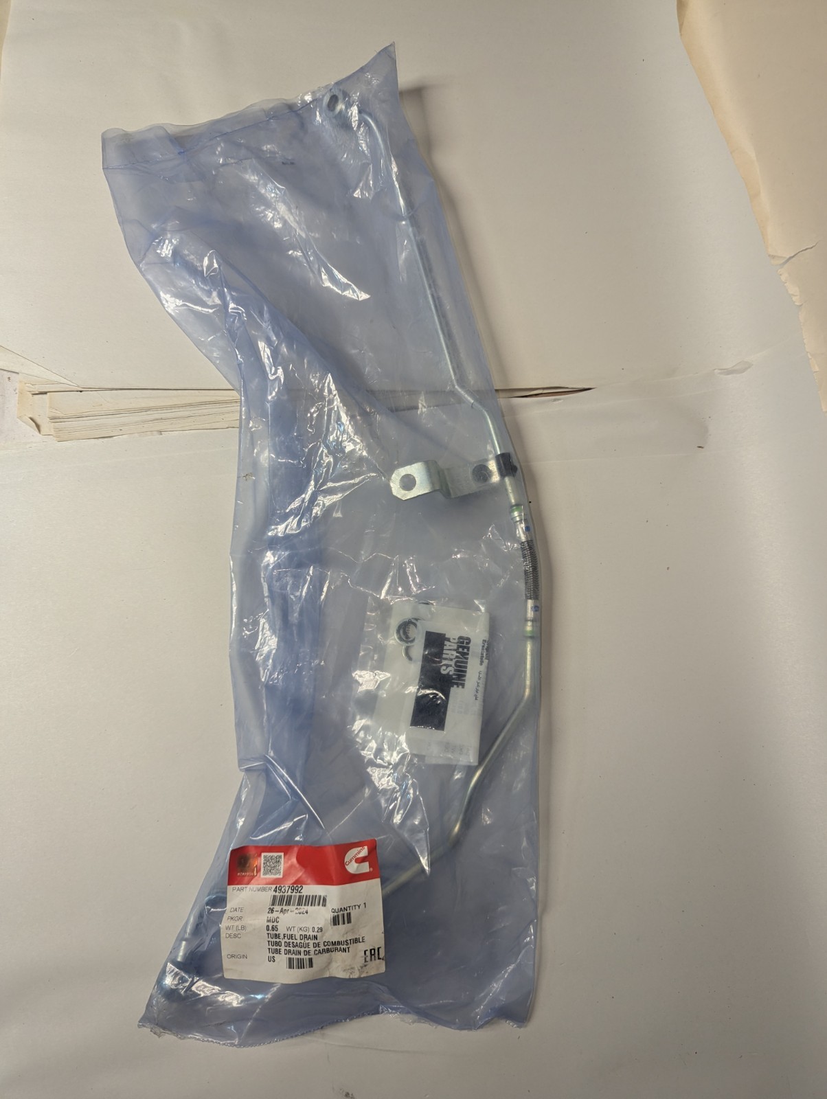 Cummins OEM Fuel Drain Tube 4937992 NOS SEALED Cummins OEM Fuel Drain Tube 4937992 NOS SEALED